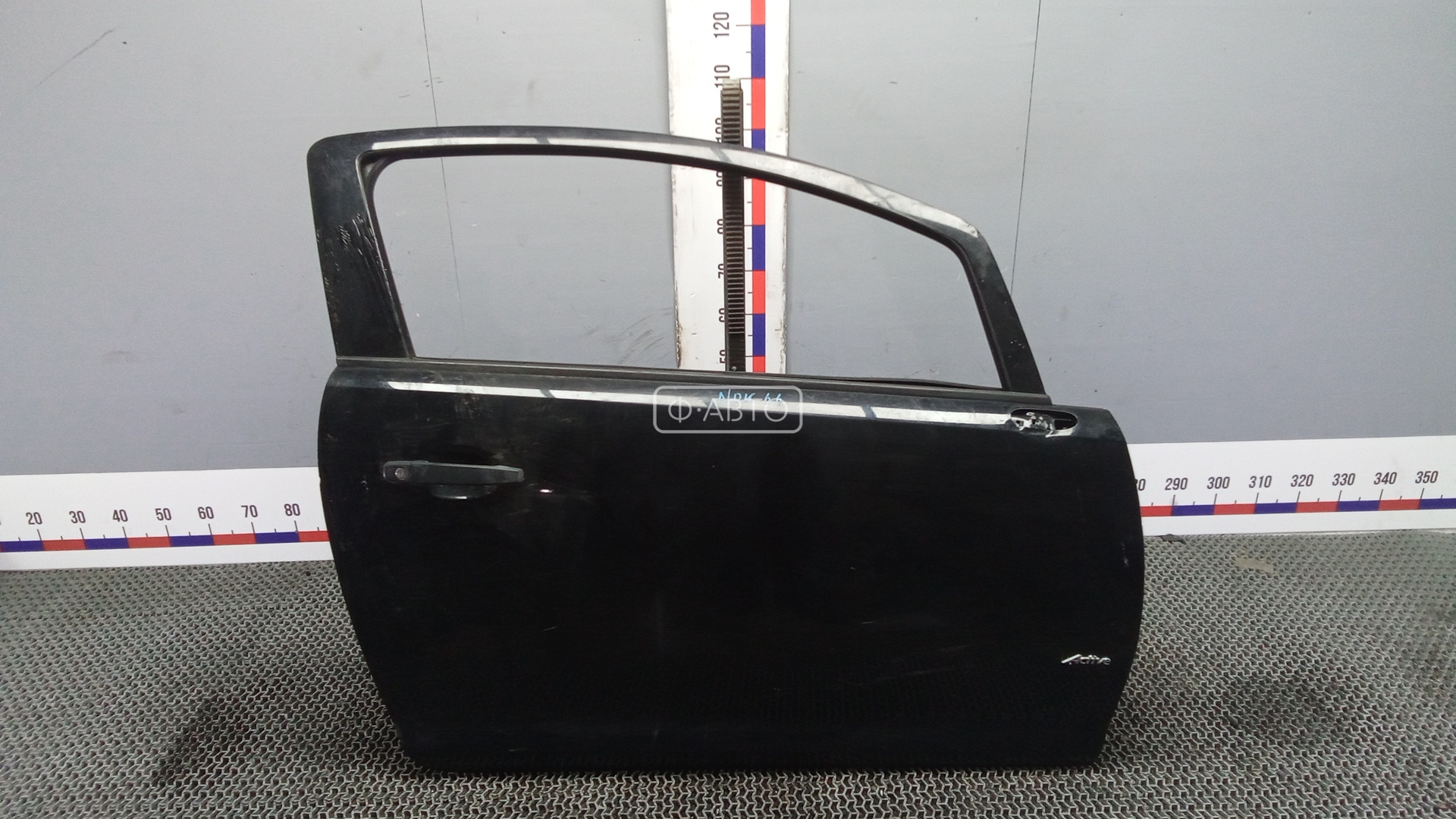 Дверь передняя правая