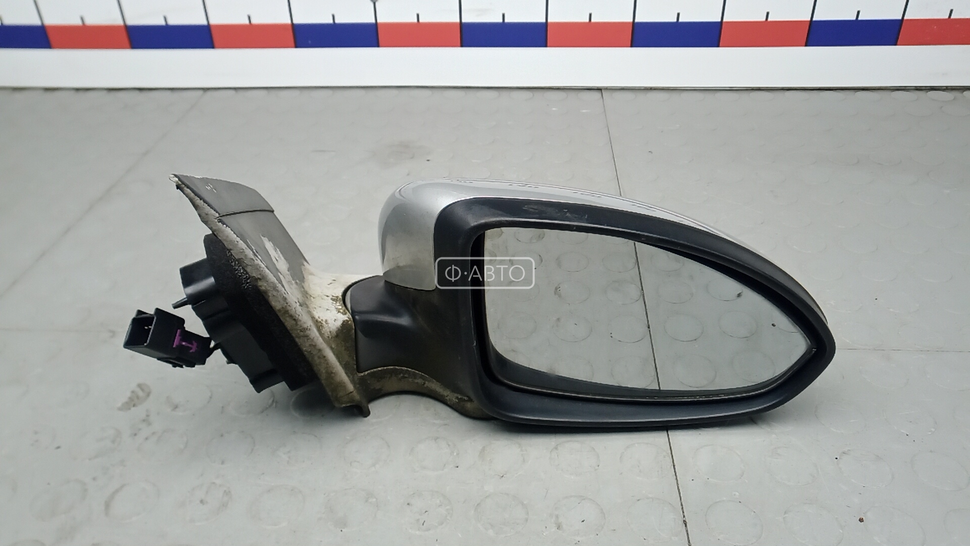 Зеркало наружное правое