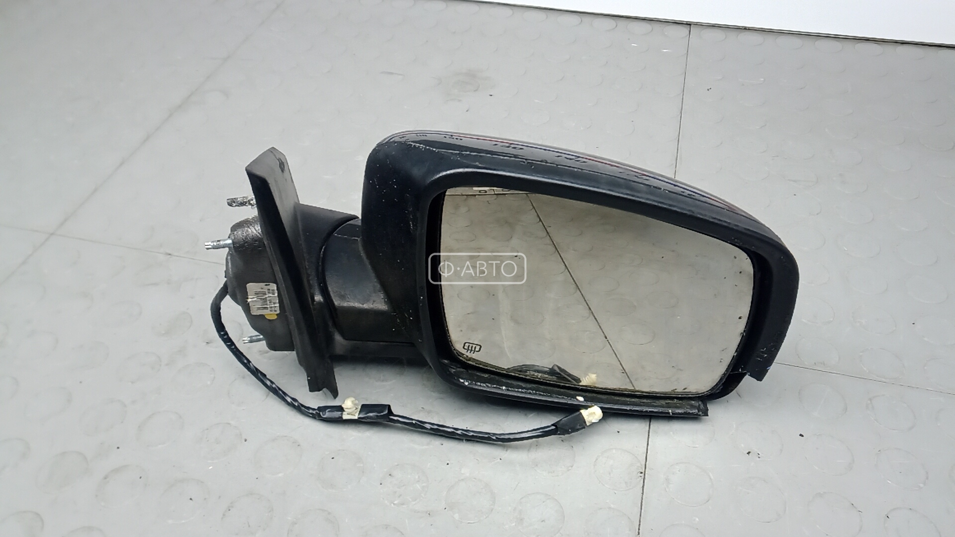 Зеркало наружное правое