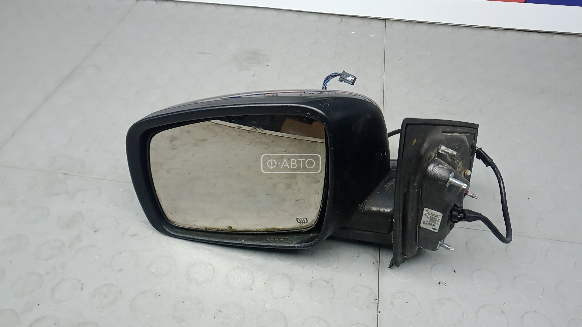 Зеркало наружное левое