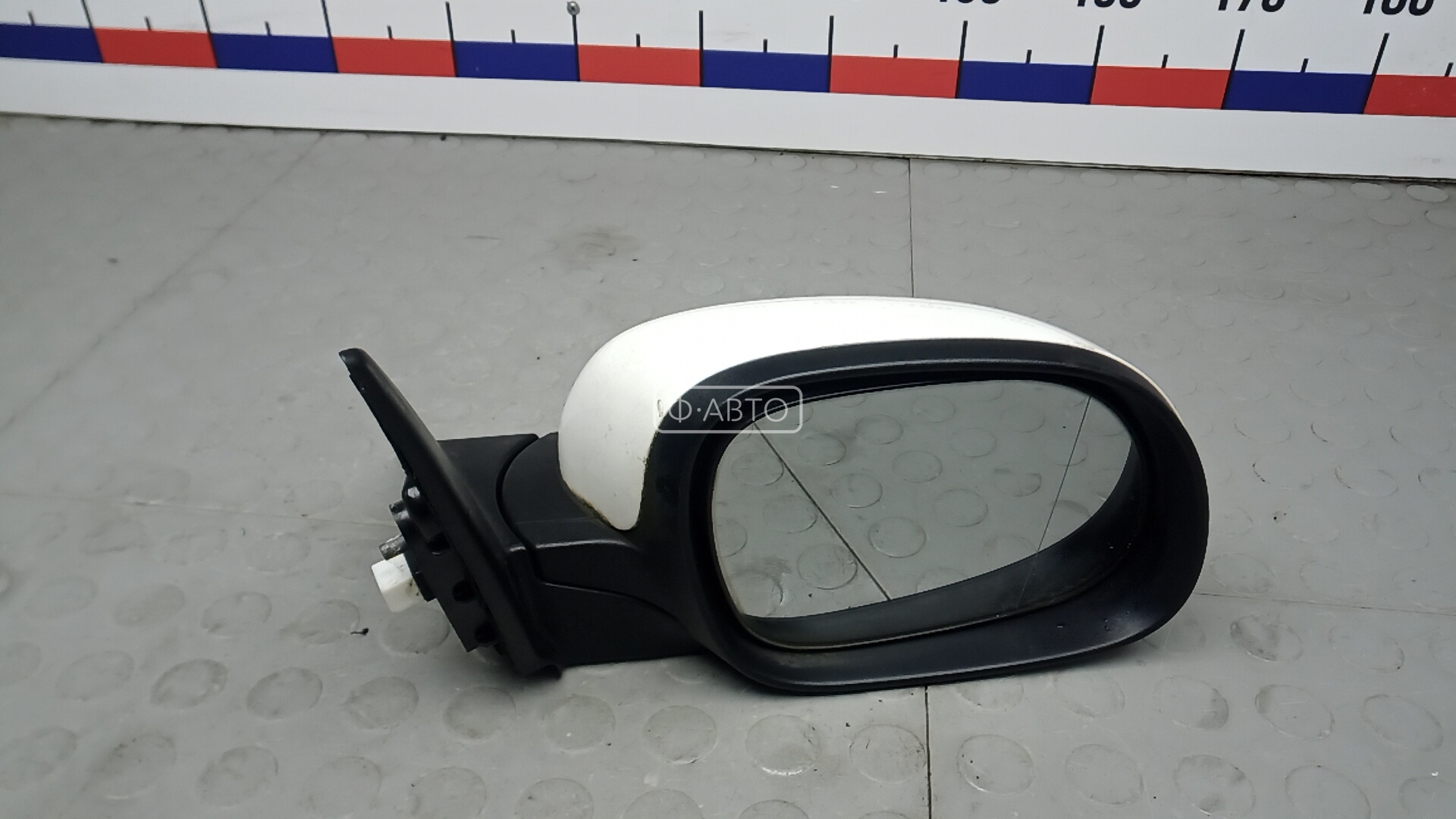 Зеркало наружное правое