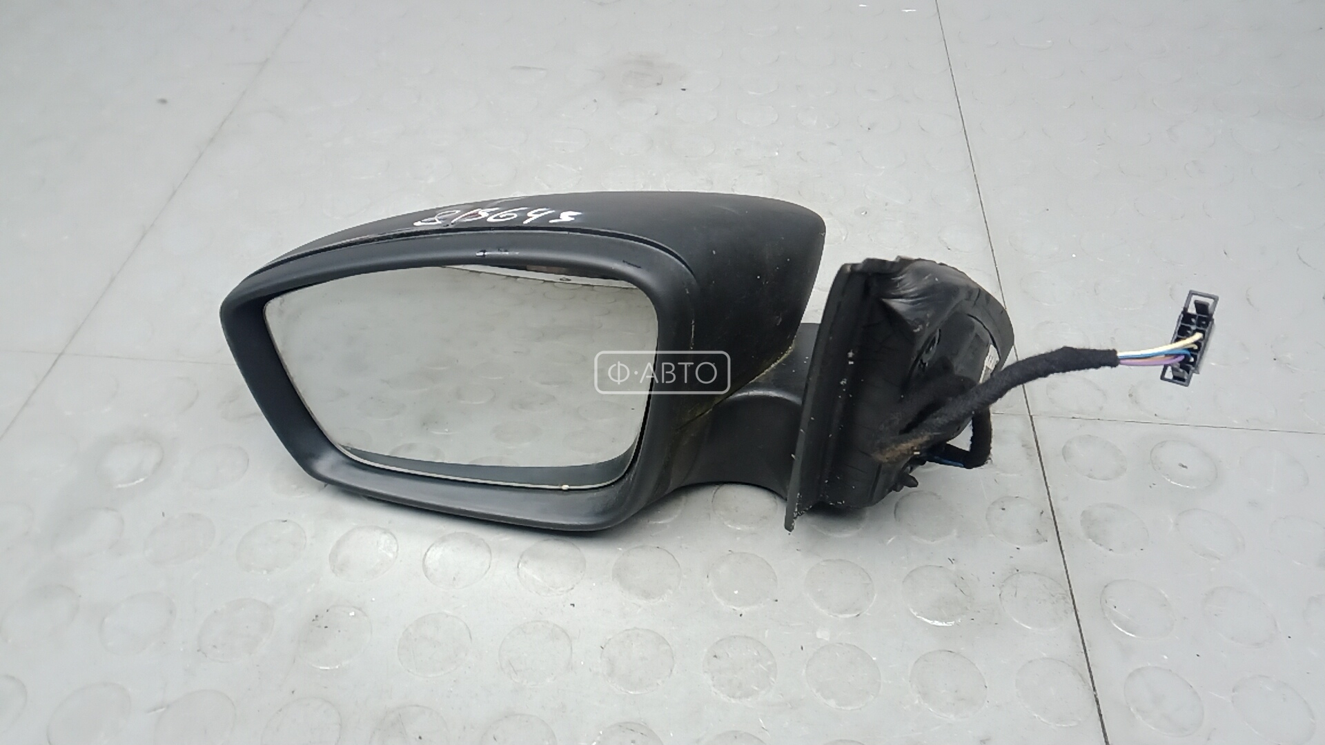 Зеркало наружное левое