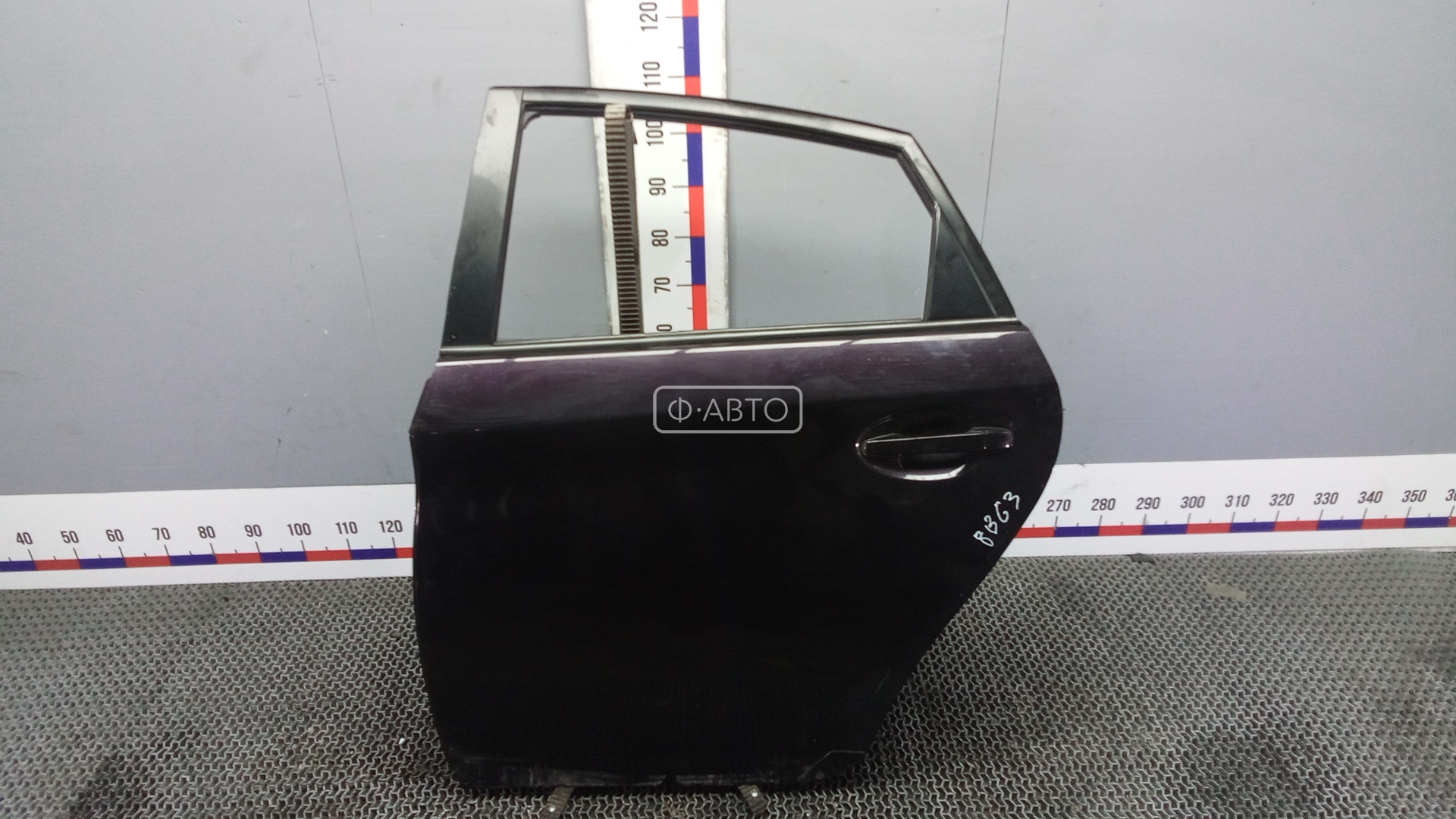 Дверь задняя левая