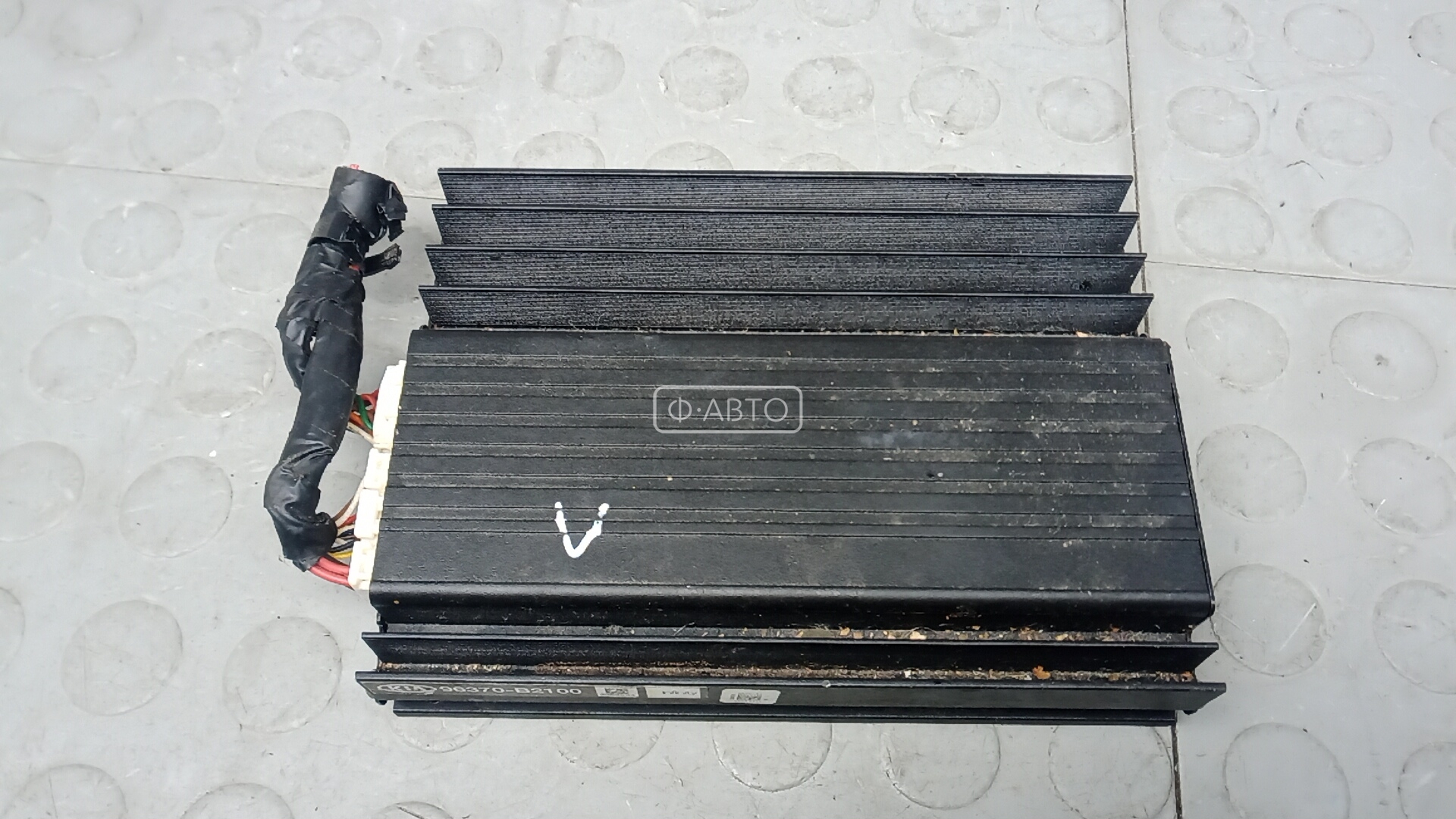 Усилитель музыки