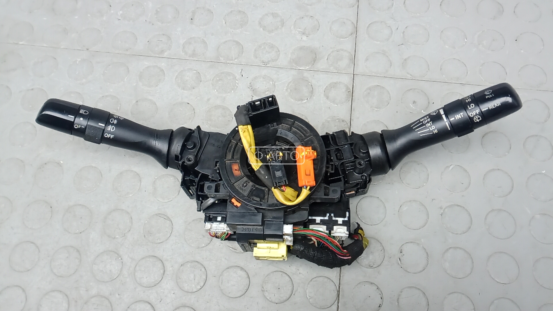 Переключатель поворотов и дворников (стрекоза)