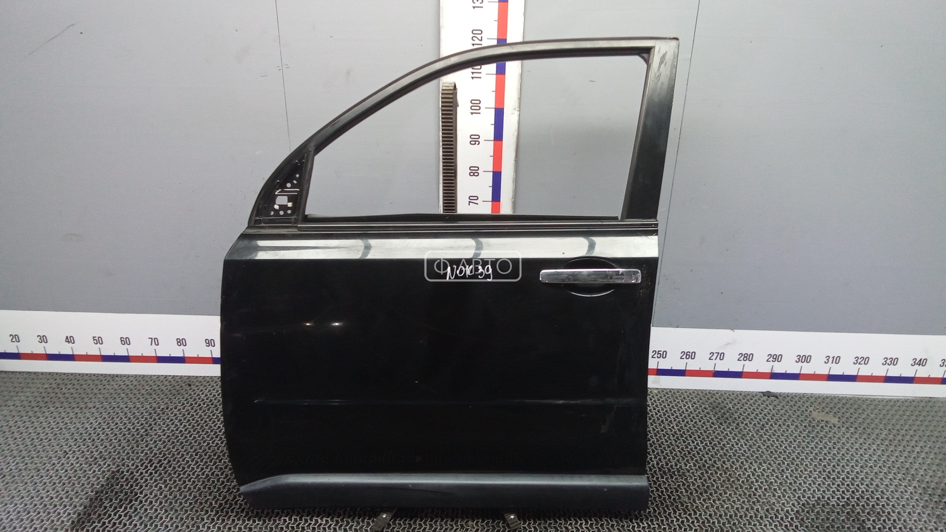 Дверь передняя левая