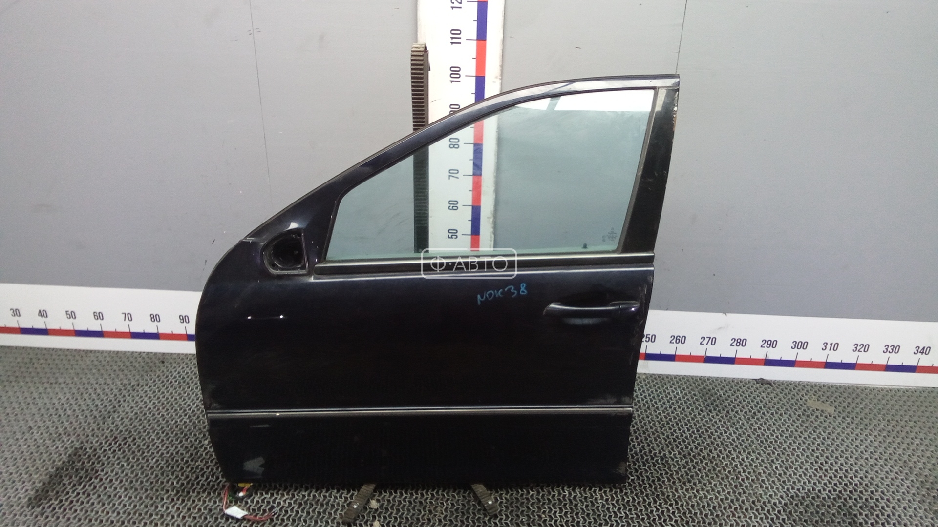 Дверь передняя левая