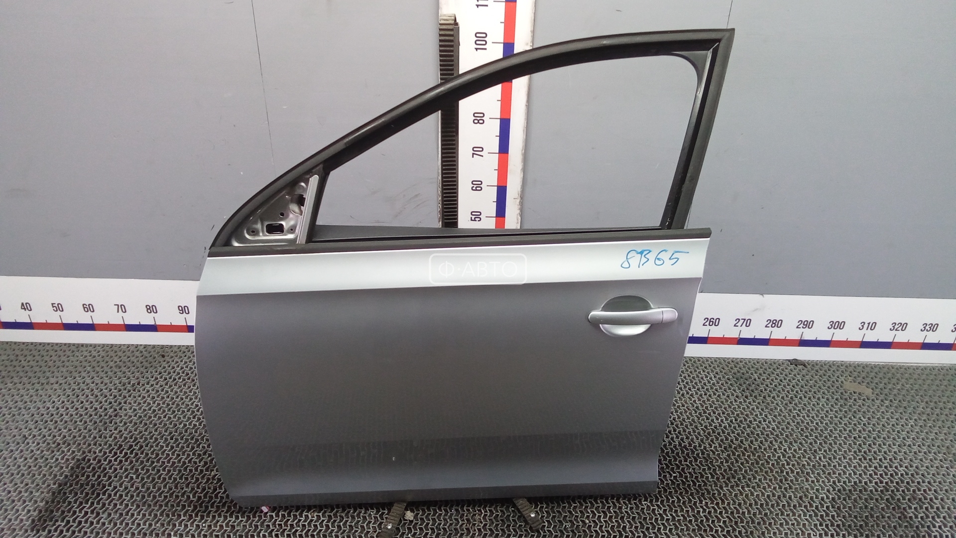 Дверь передняя левая