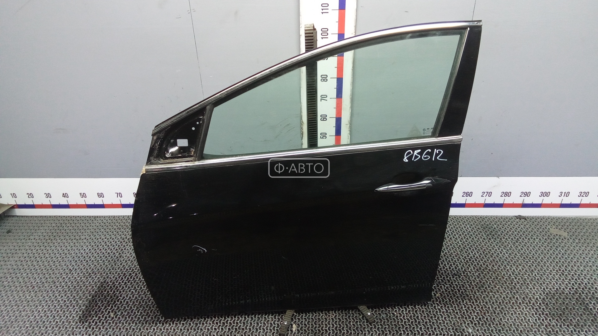 Дверь передняя левая