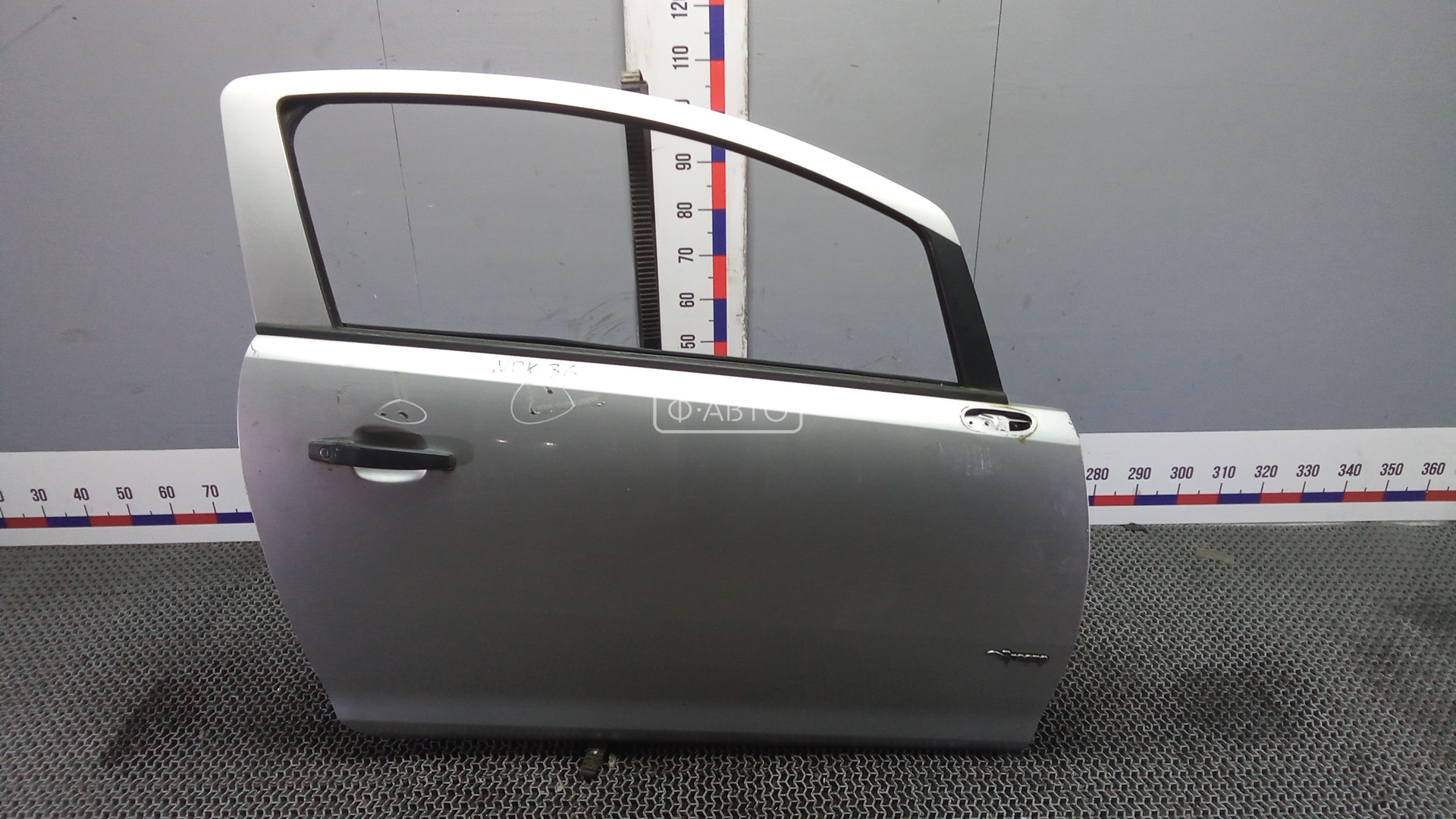 Дверь передняя правая
