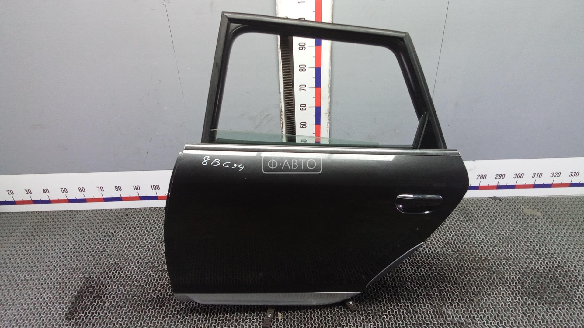 Дверь задняя левая