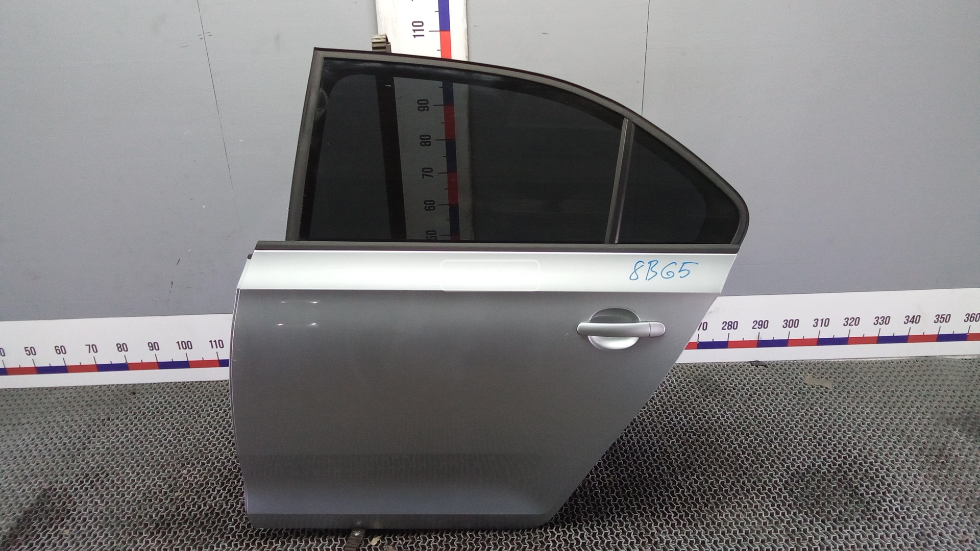 Дверь задняя левая