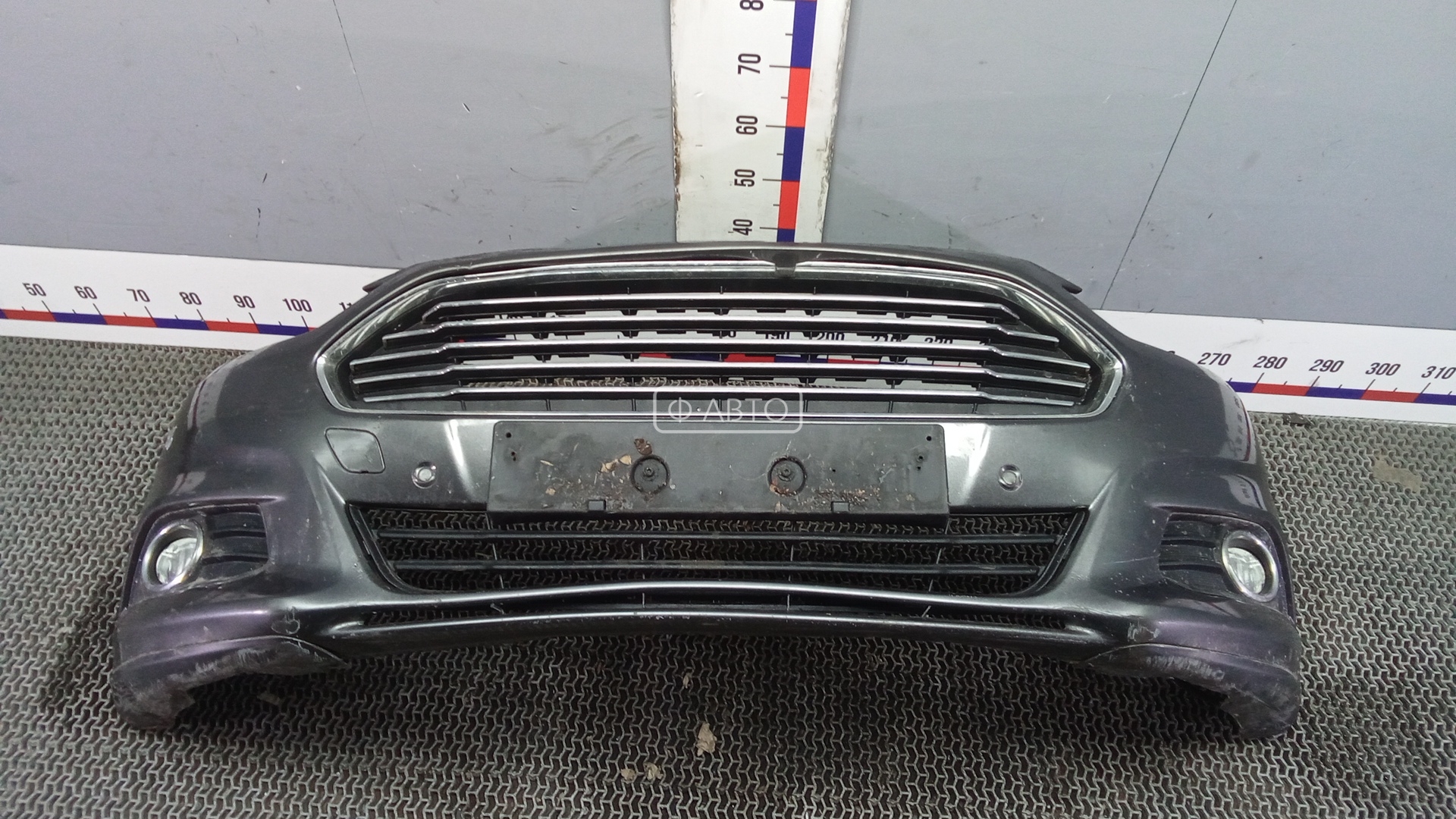 Бампер передний