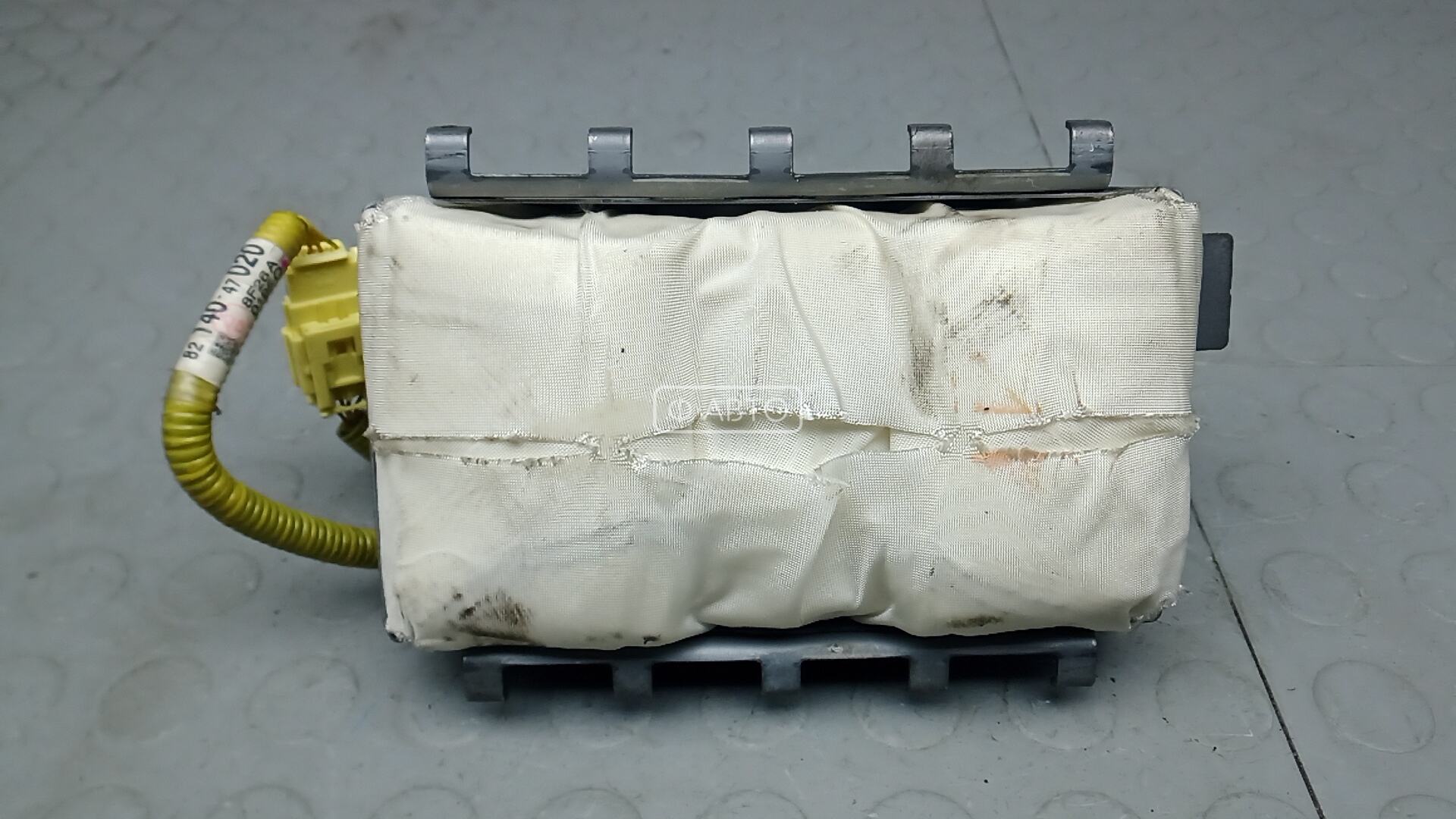 Подушка безопасности пассажира