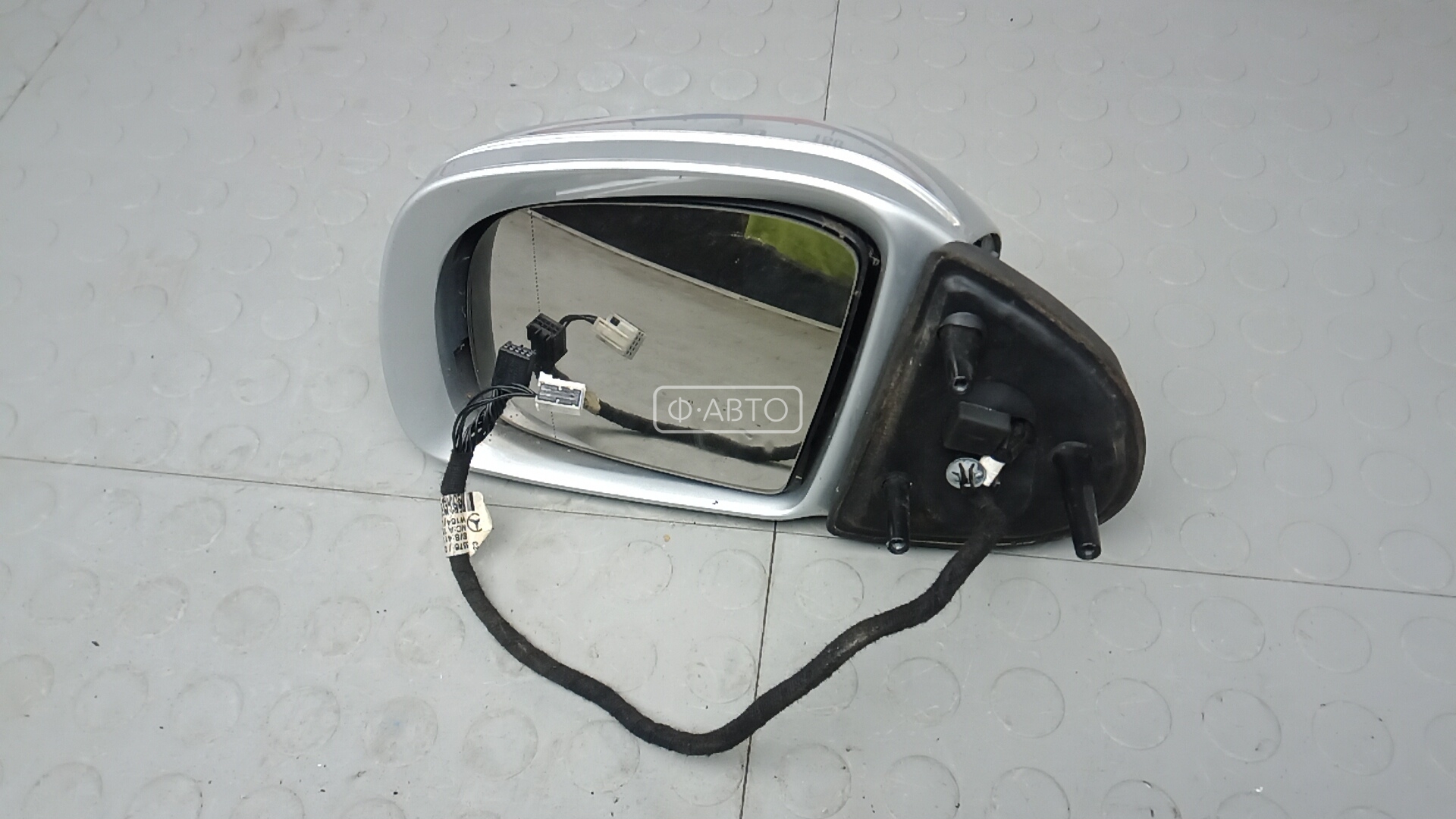 Зеркало наружное левое