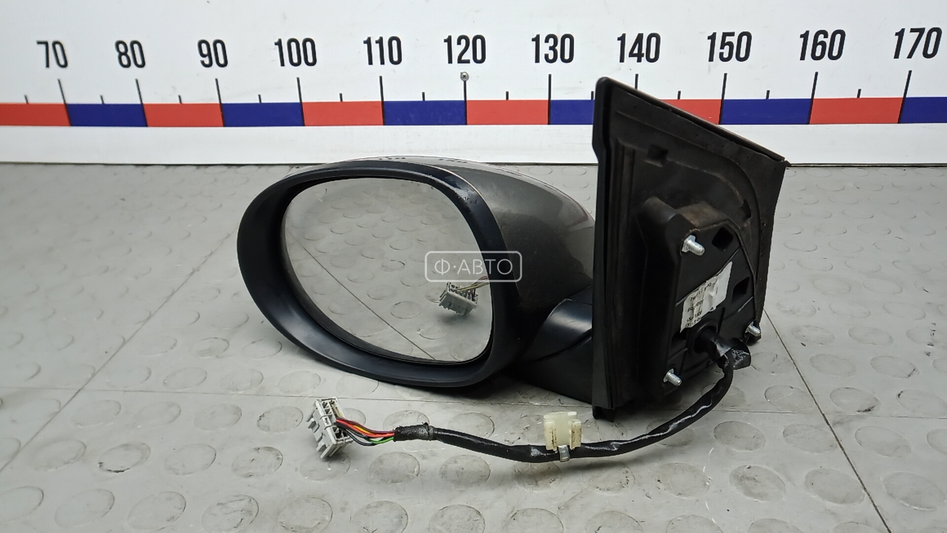 Зеркало наружное левое