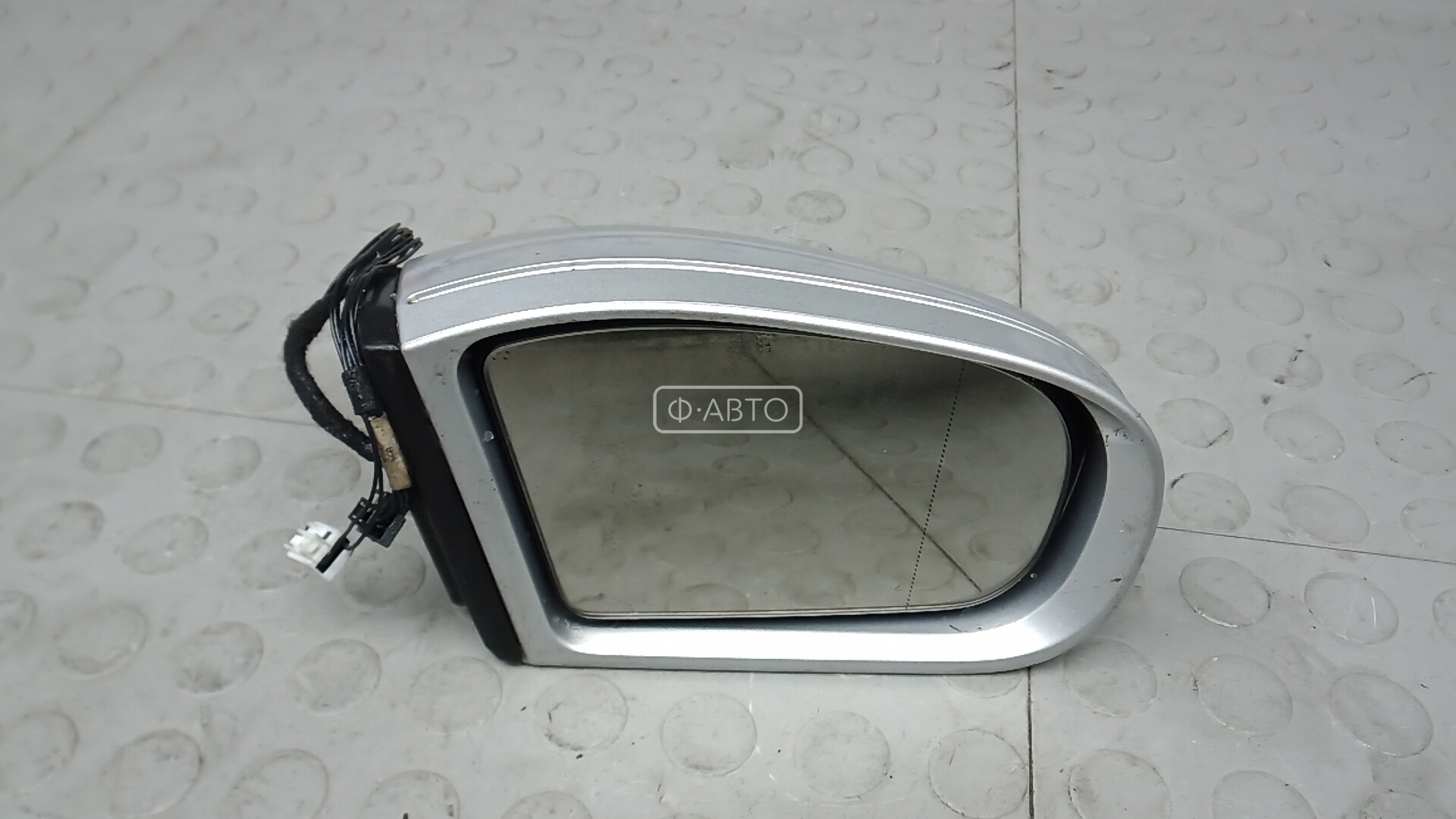 Зеркало наружное правое