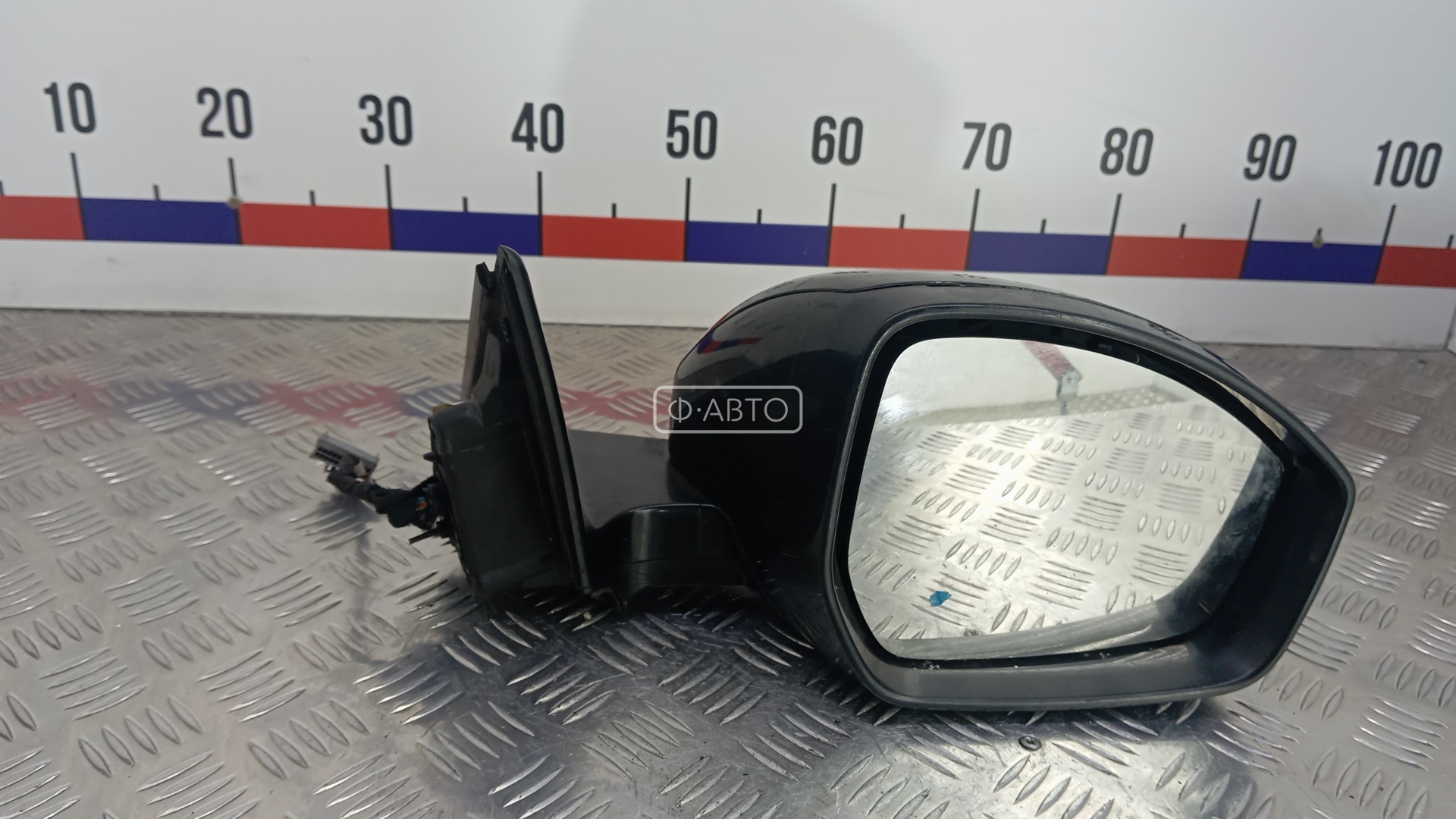 Зеркало наружное правое