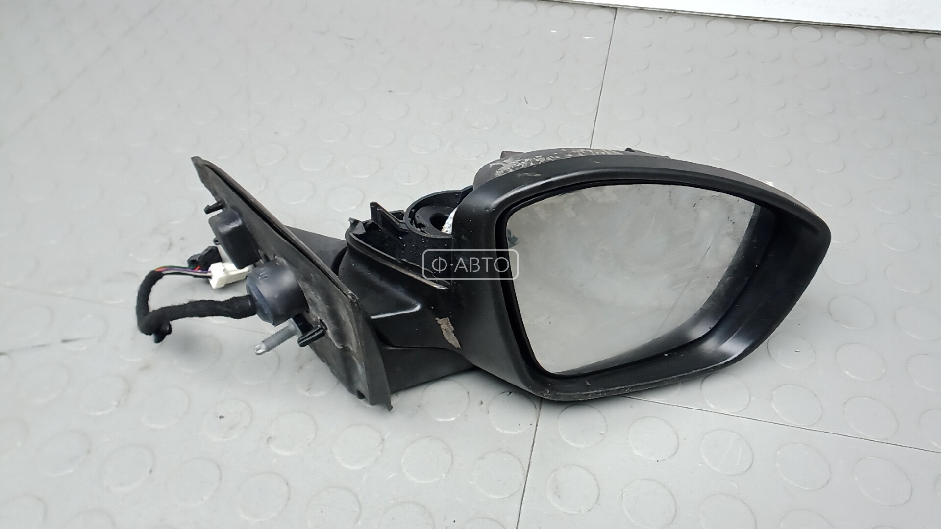 Зеркало наружное правое