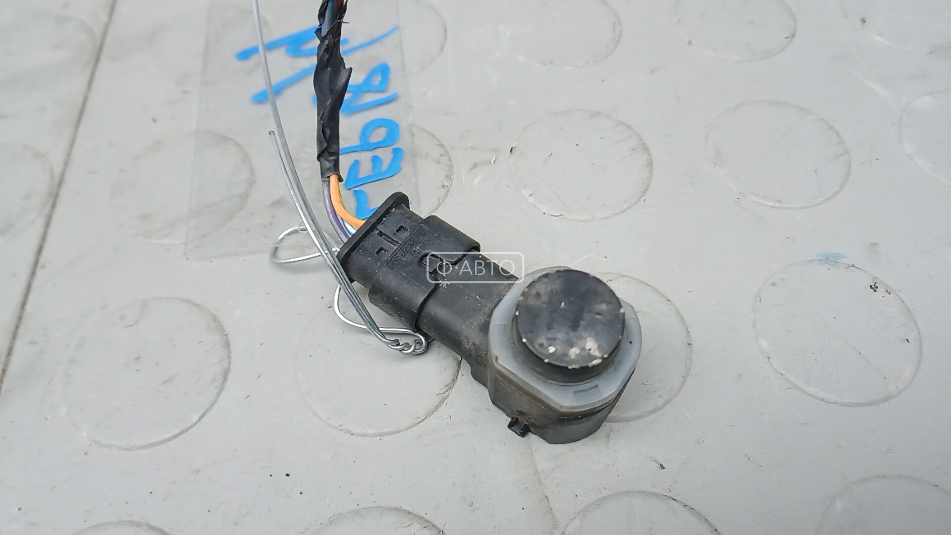 Парктроник передний