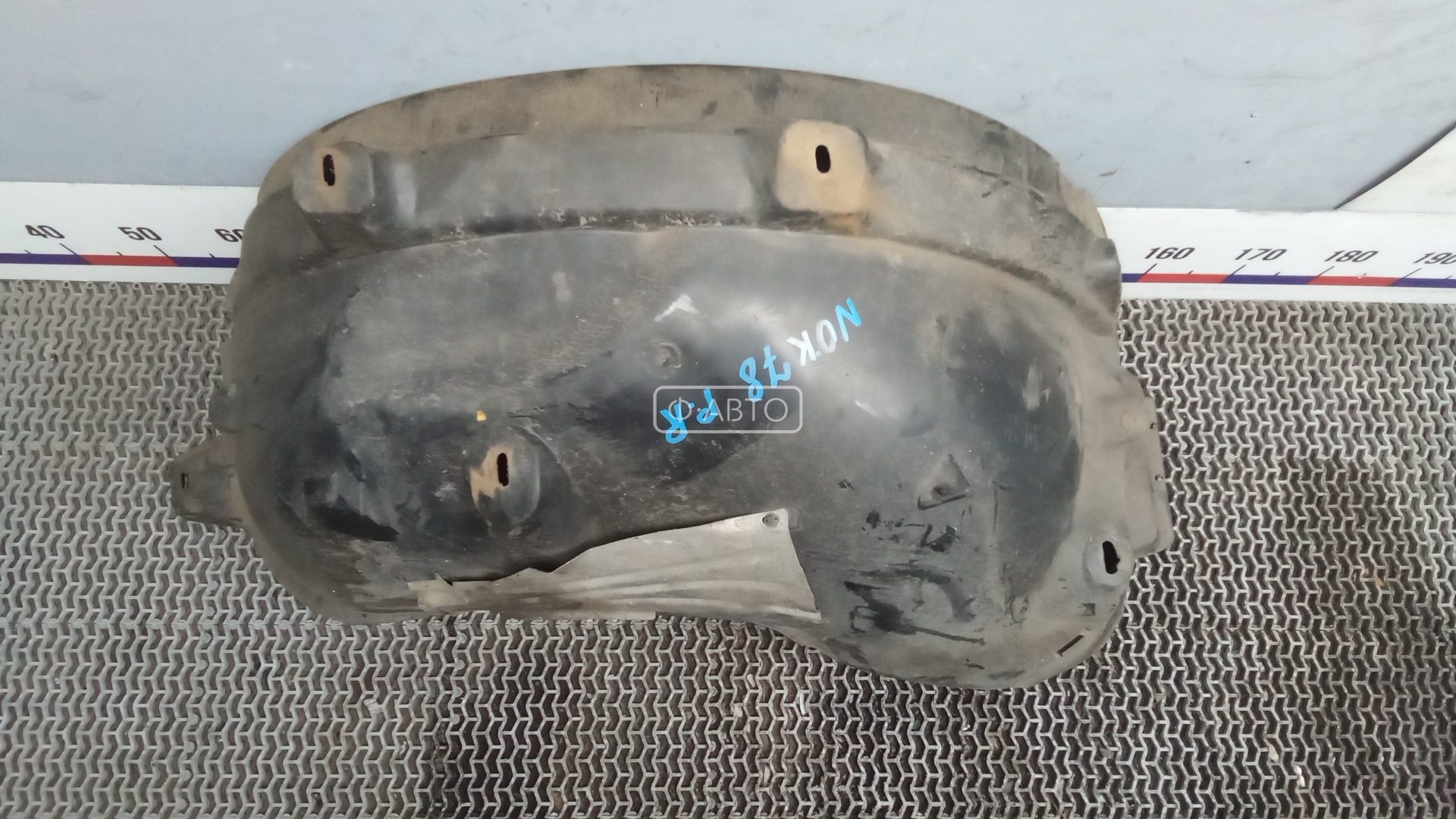 Защита арок (защита крыла, подкрылок) передняя правая