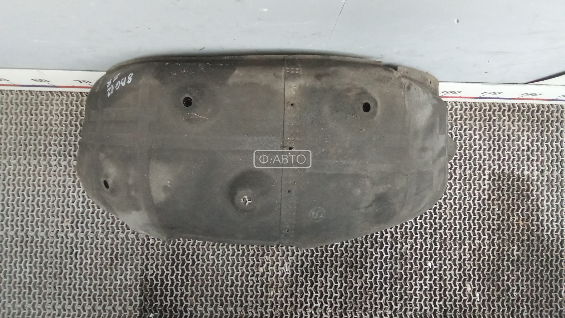 Защита арок (защита крыла, подкрылок) задняя правая