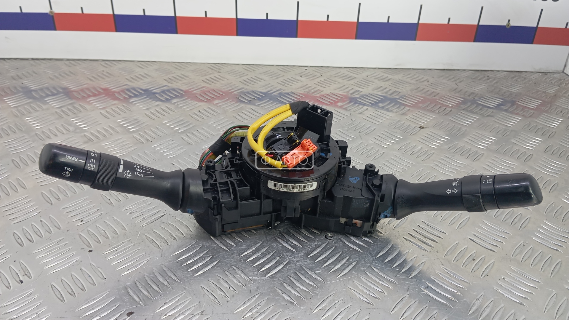 Переключатель поворотов и дворников (стрекоза)