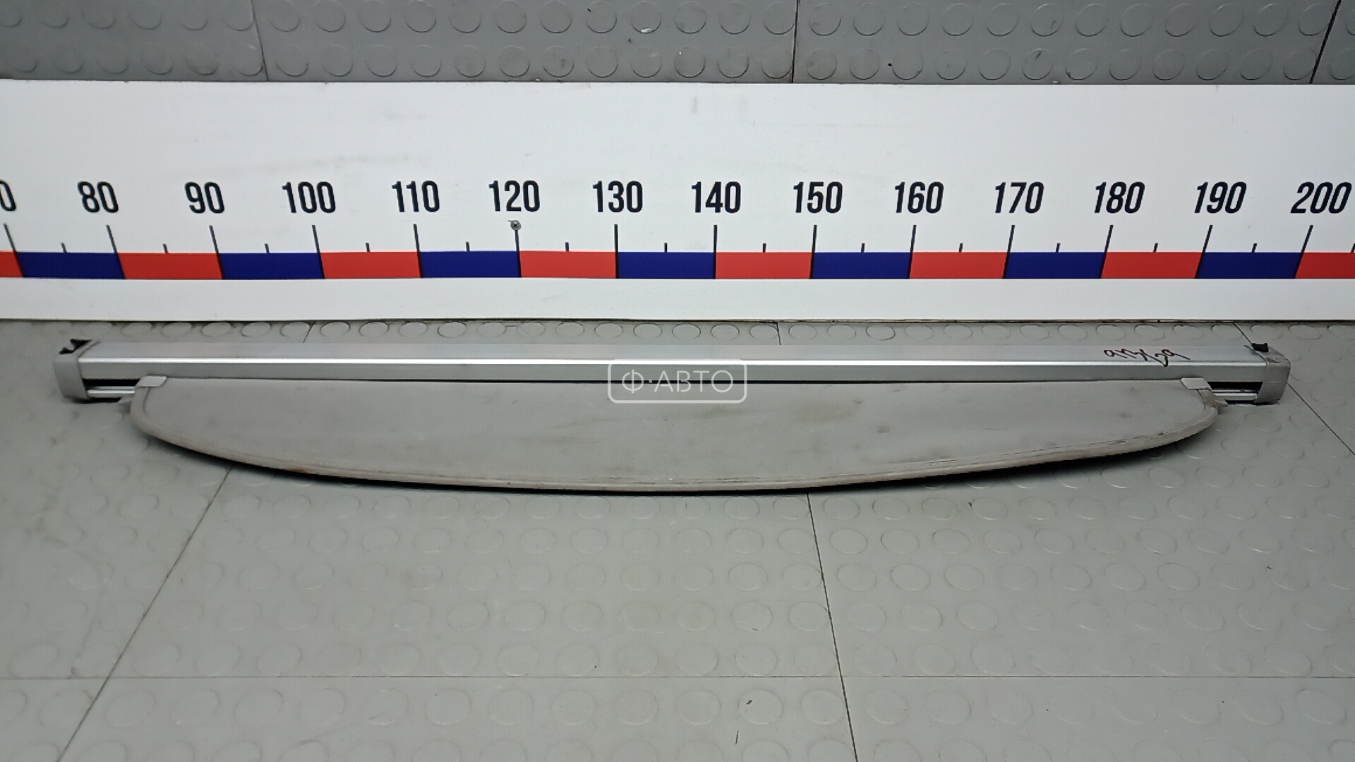 Шторка багажника