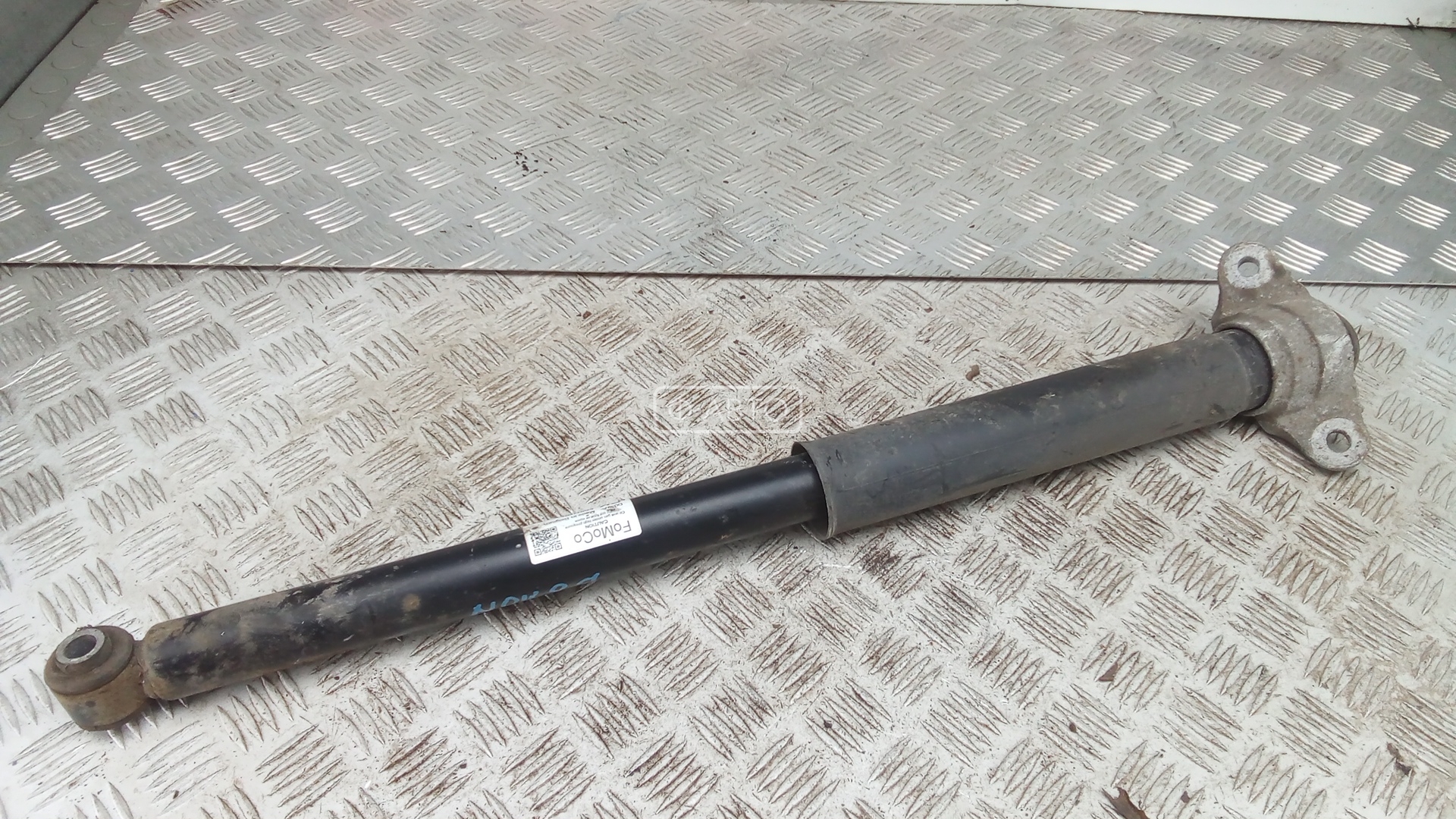 Амортизатор задней балки