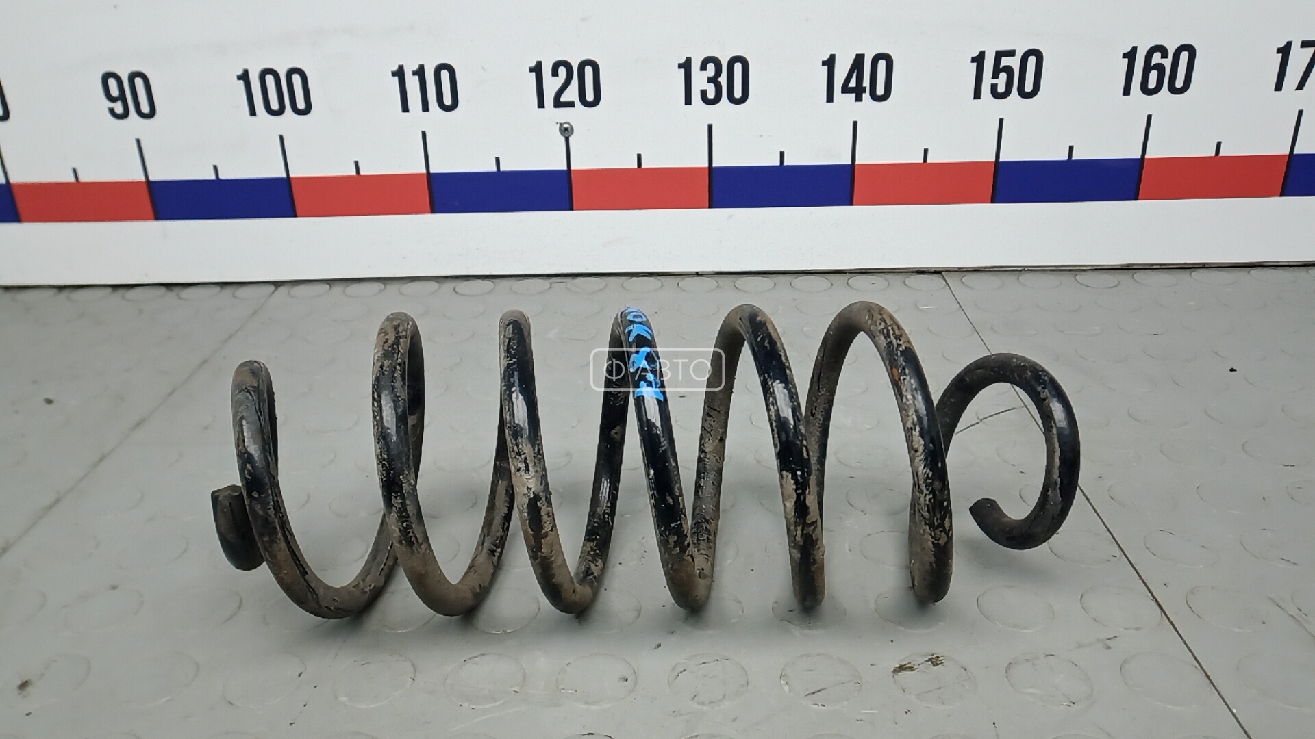 Пружина задняя