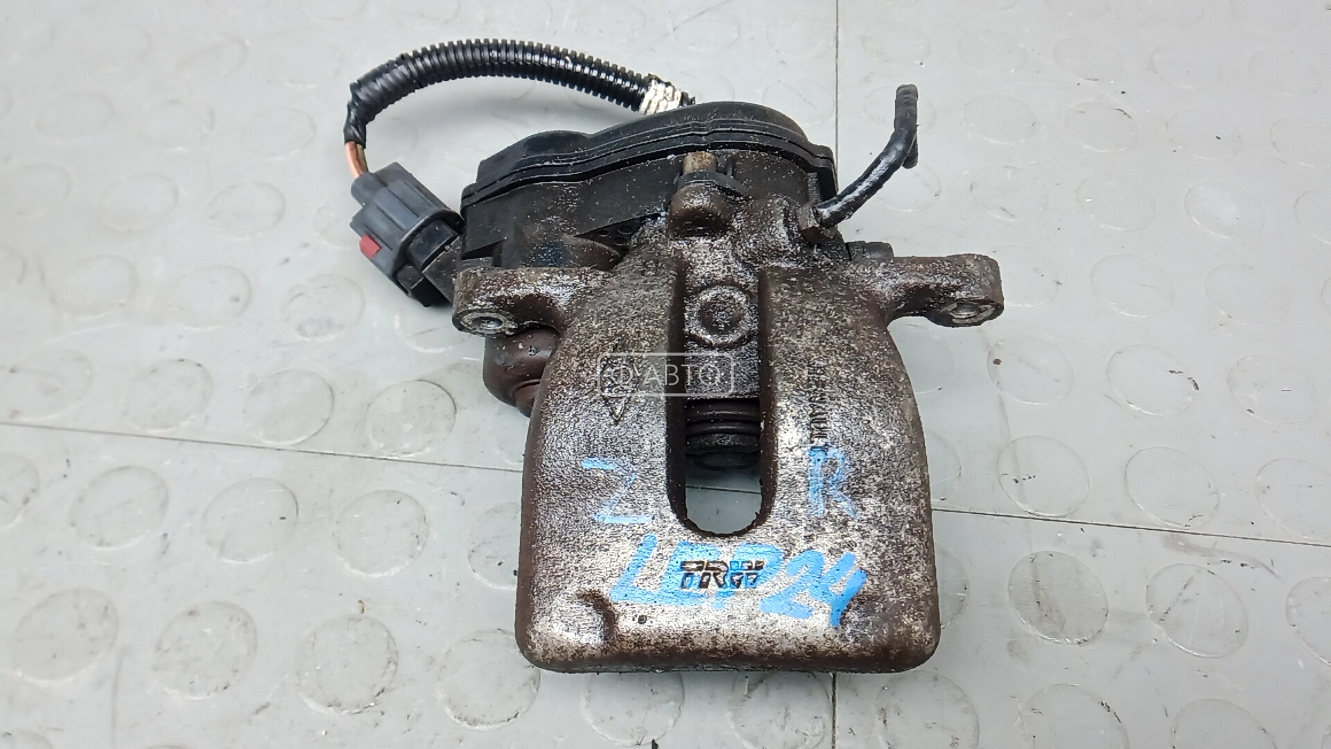 Суппорт тормозной задний правый