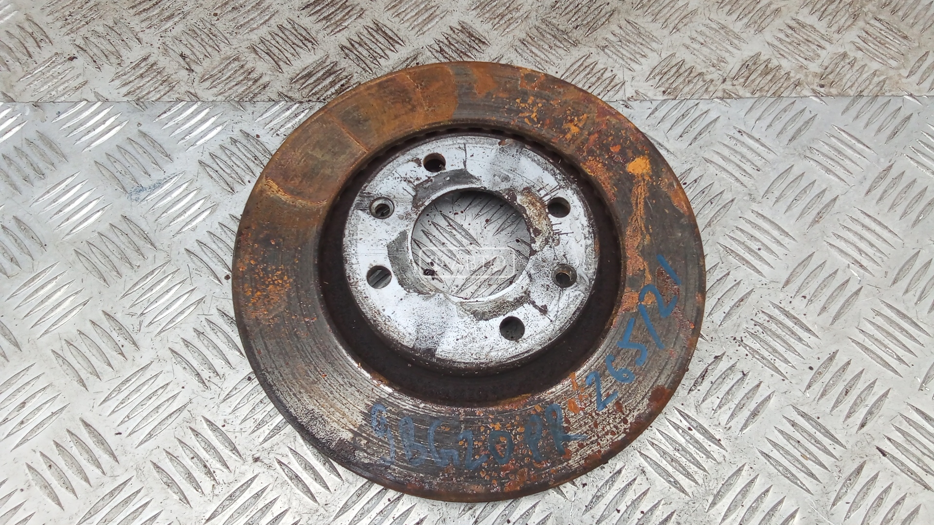 Диск тормозной передний