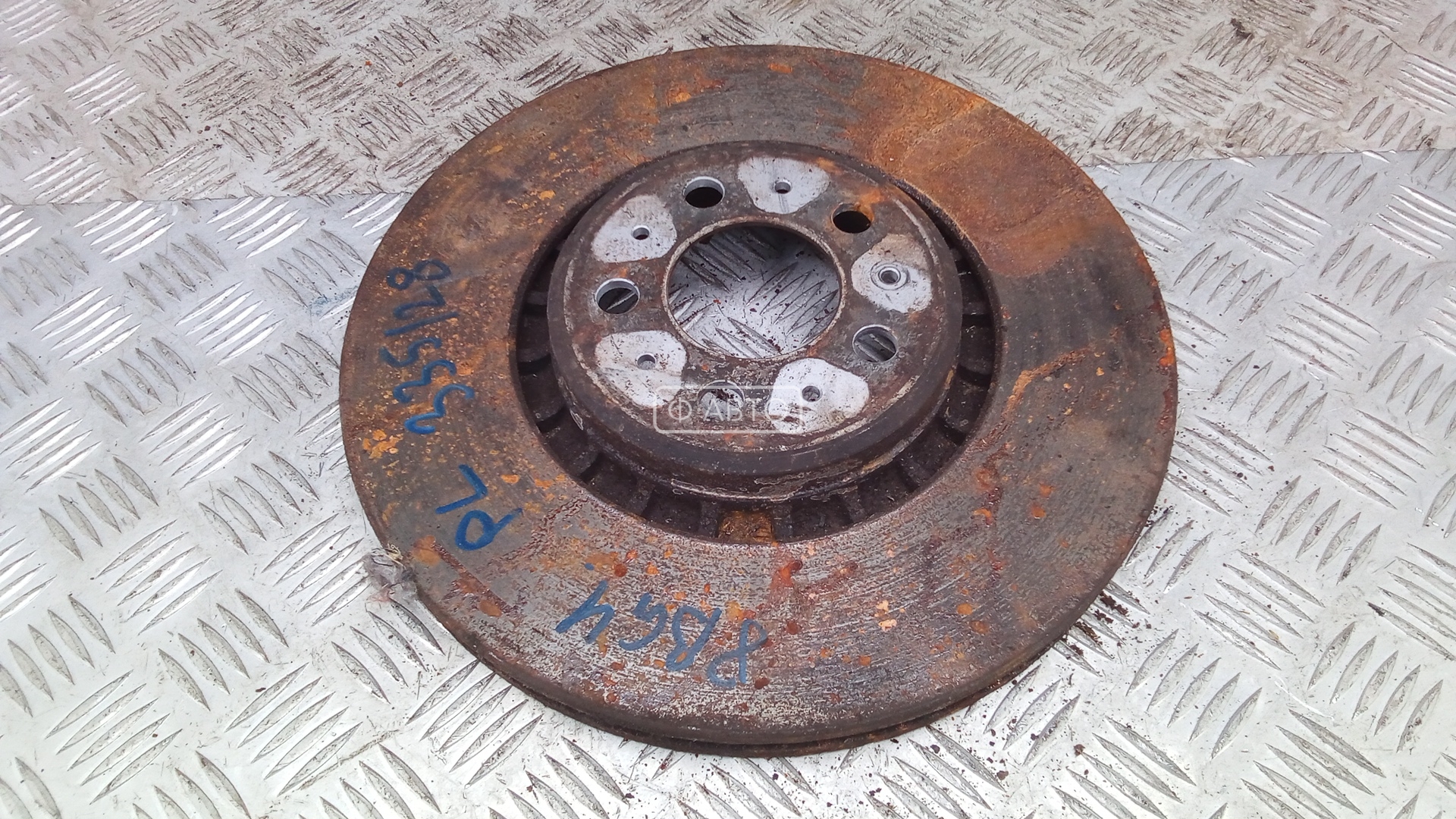 Диск тормозной передний