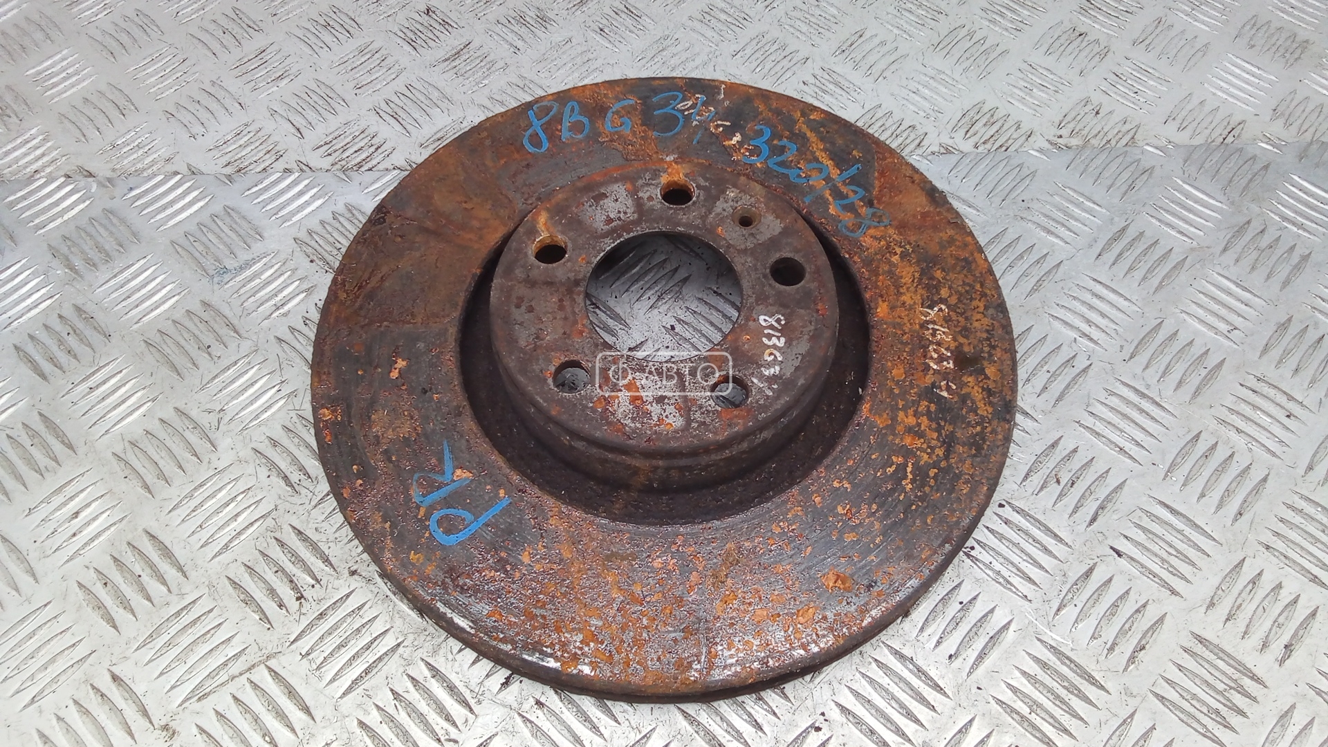 Диск тормозной передний