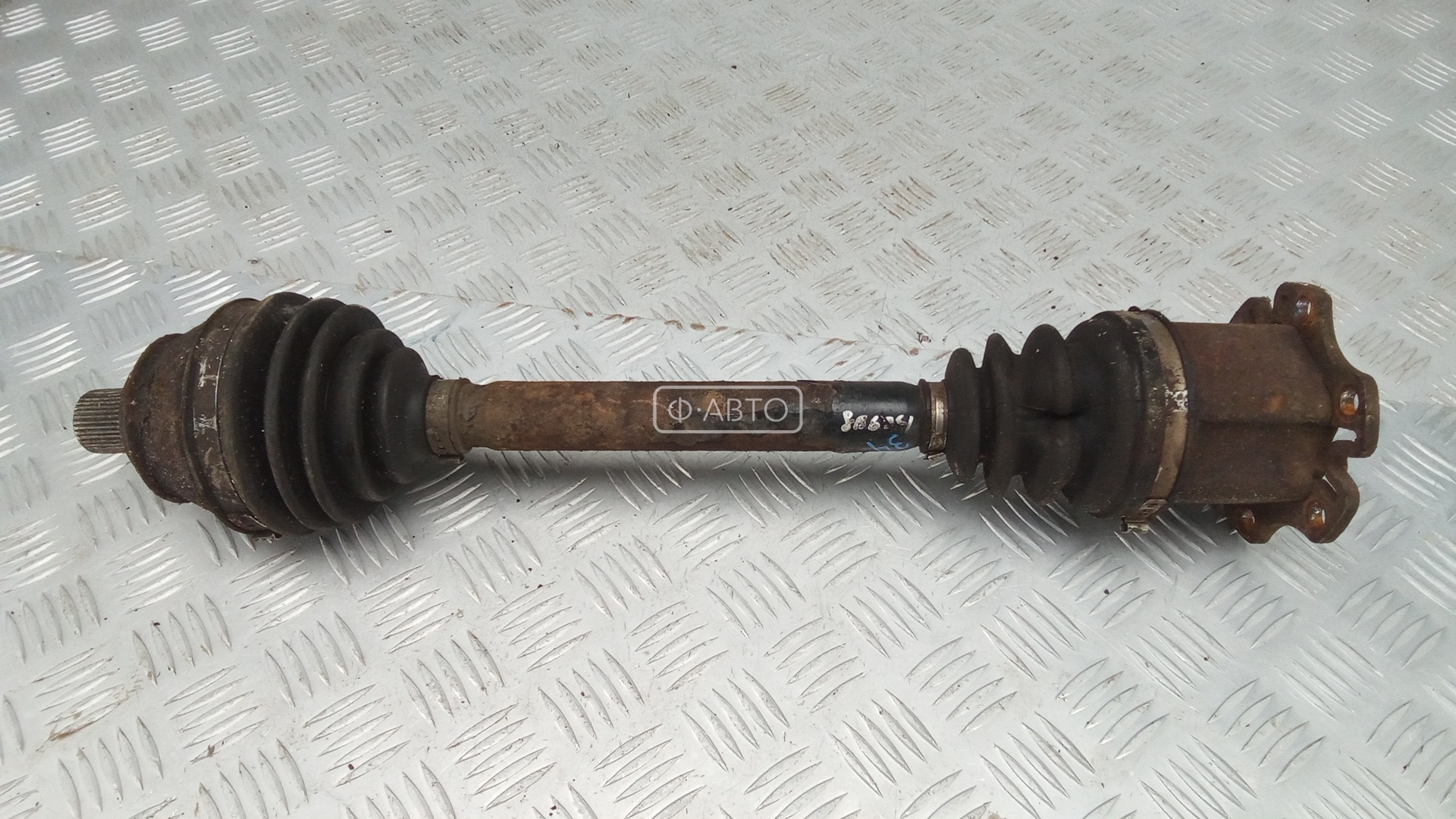 Привод передний левый