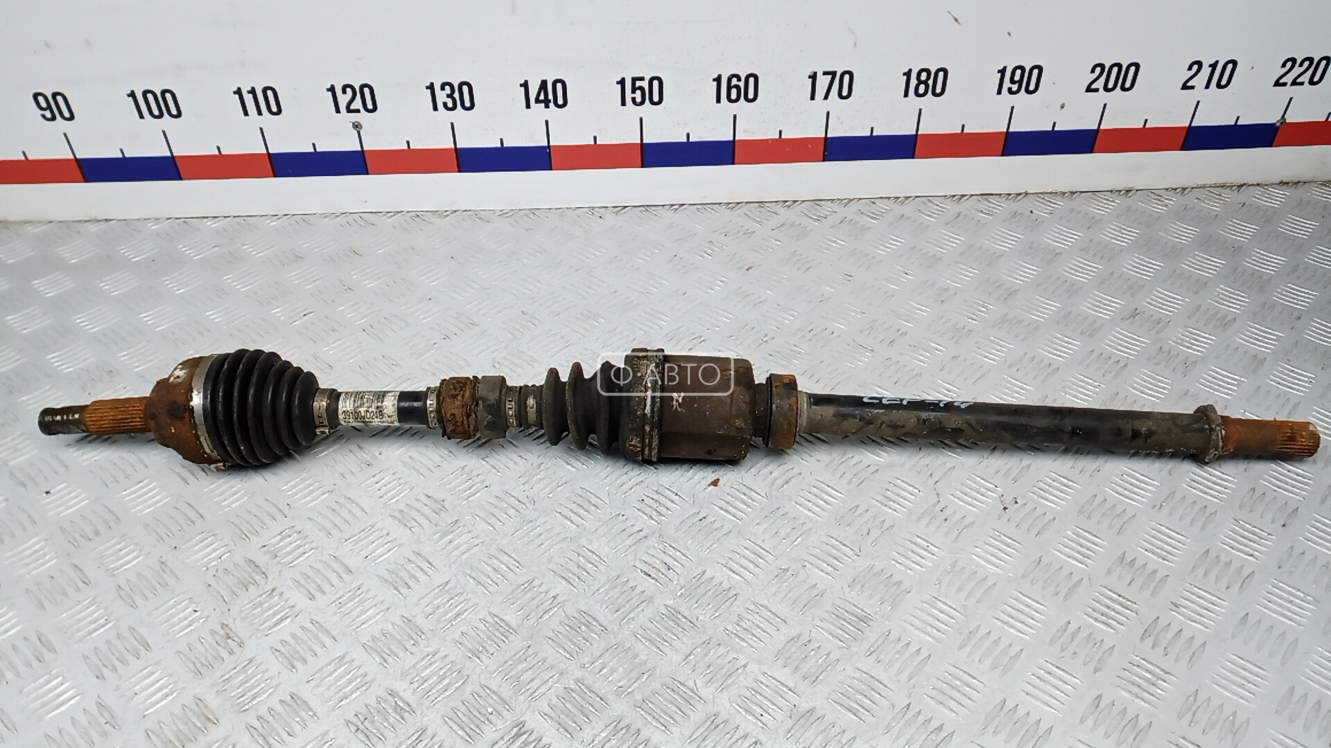 Привод передний правый