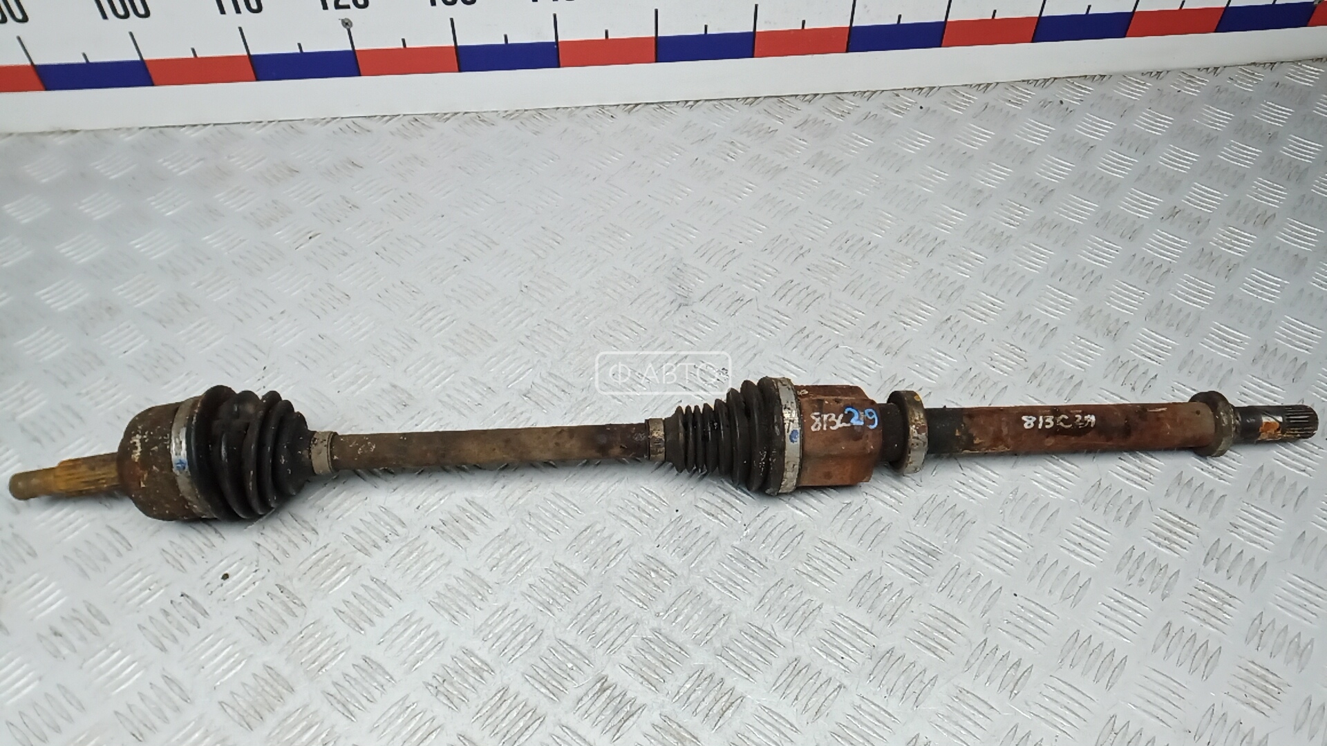 Привод передний правый