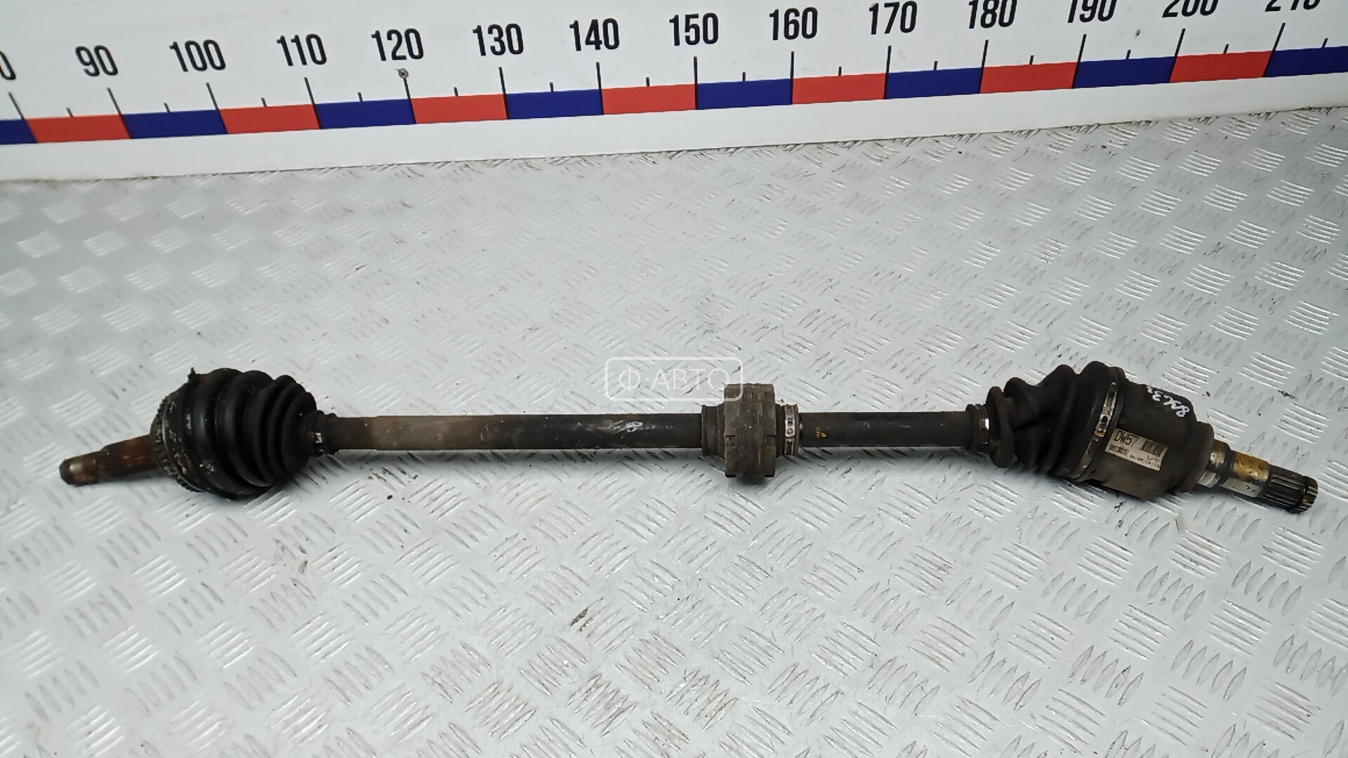 Привод передний правый