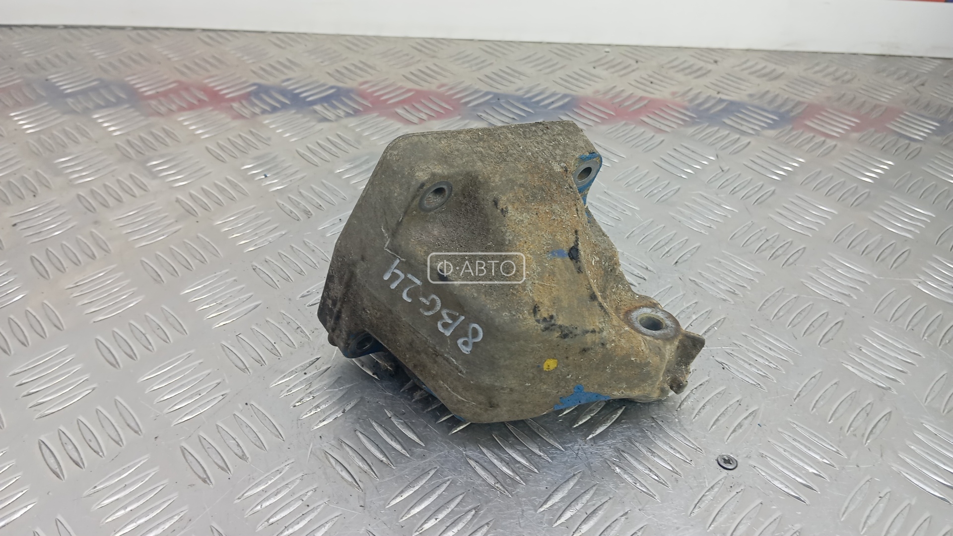 Кронштейн двигателя дизельный