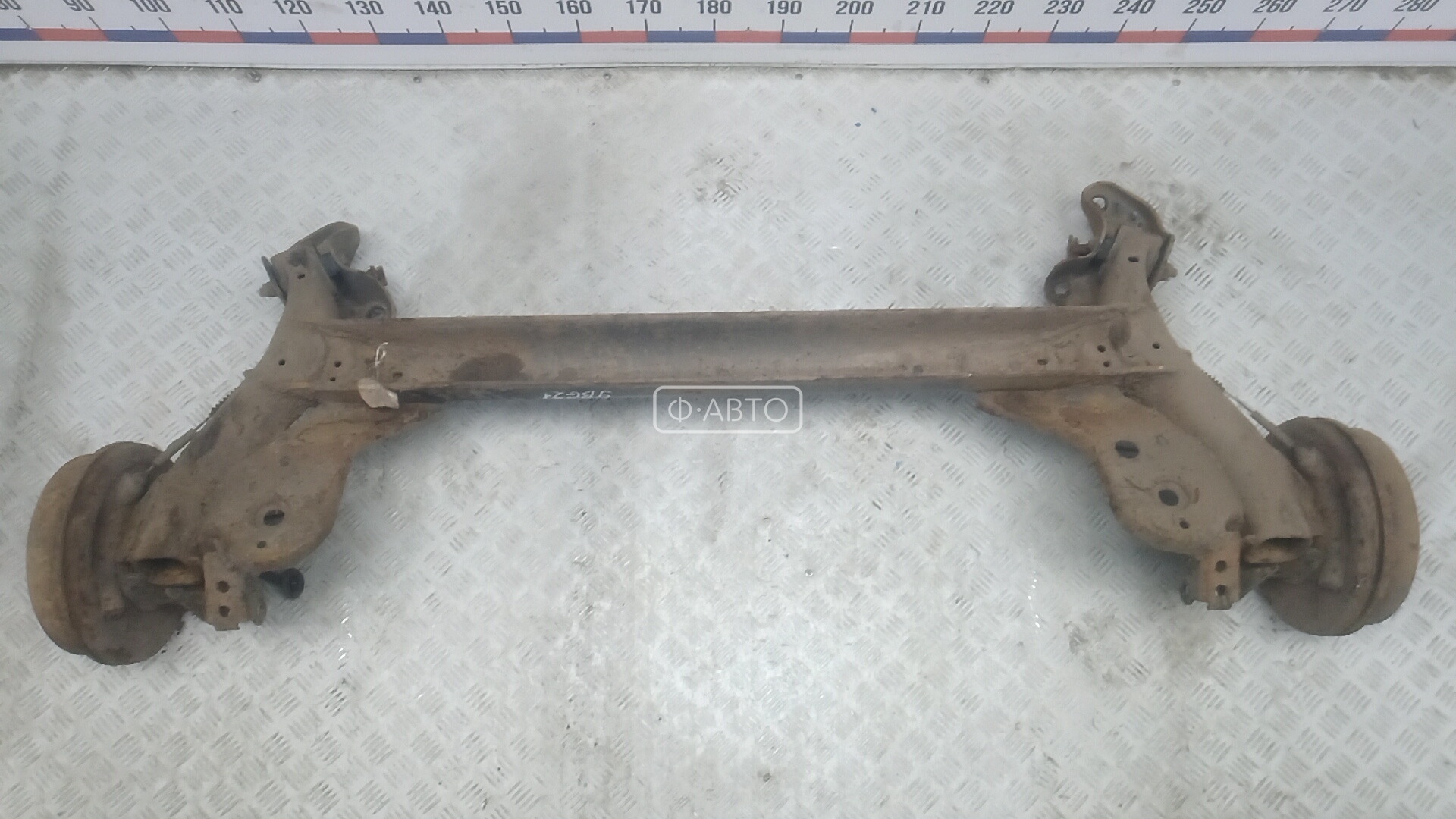 Балка задняя