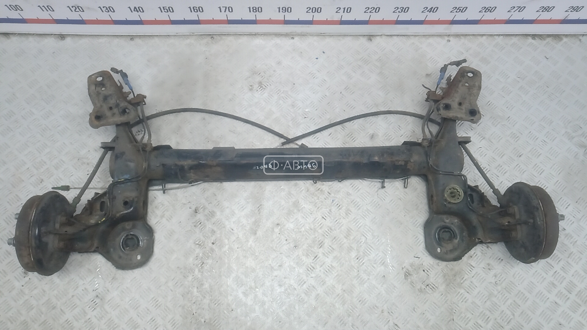 Балка задняя