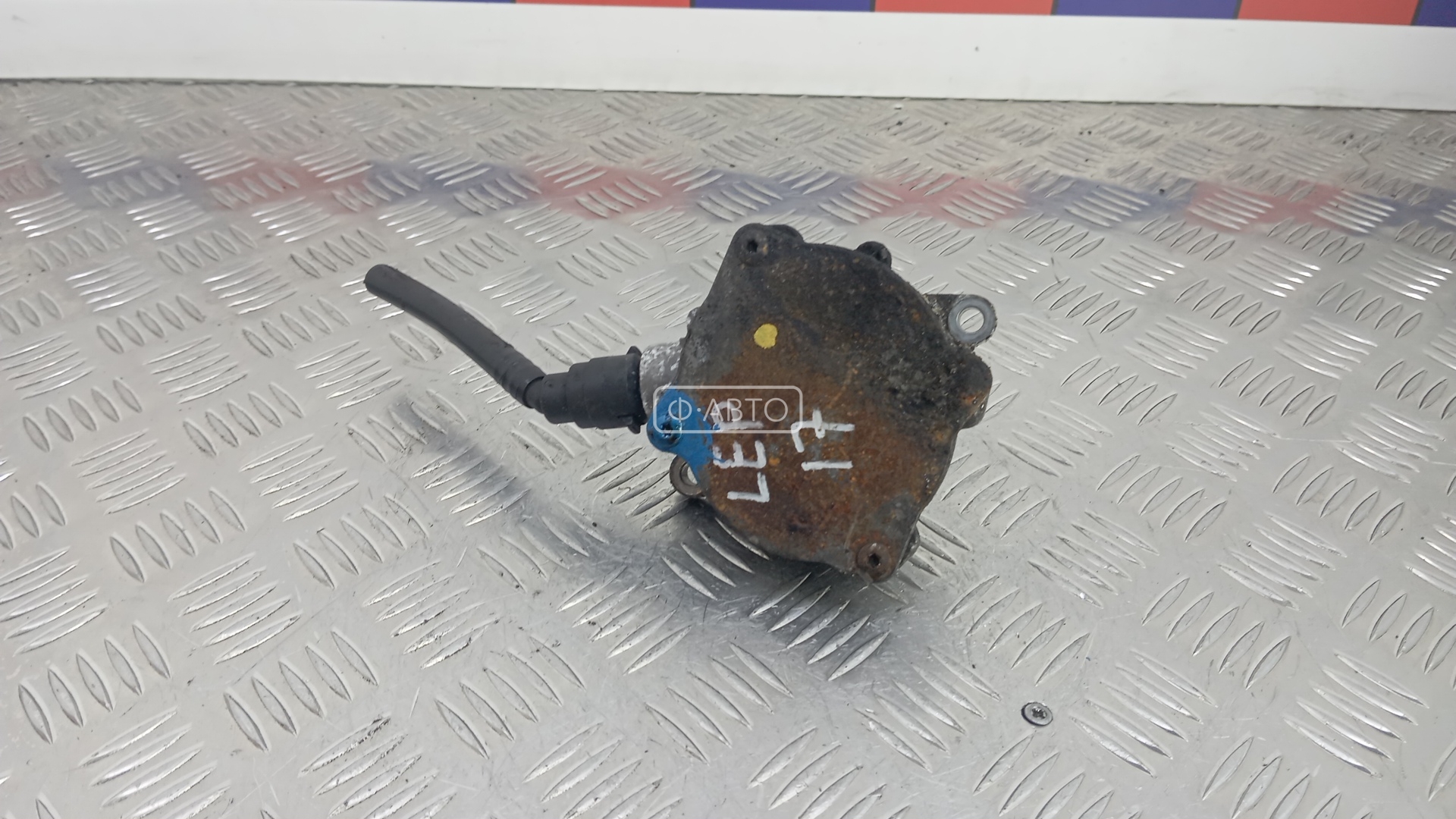 Насос вакуумный