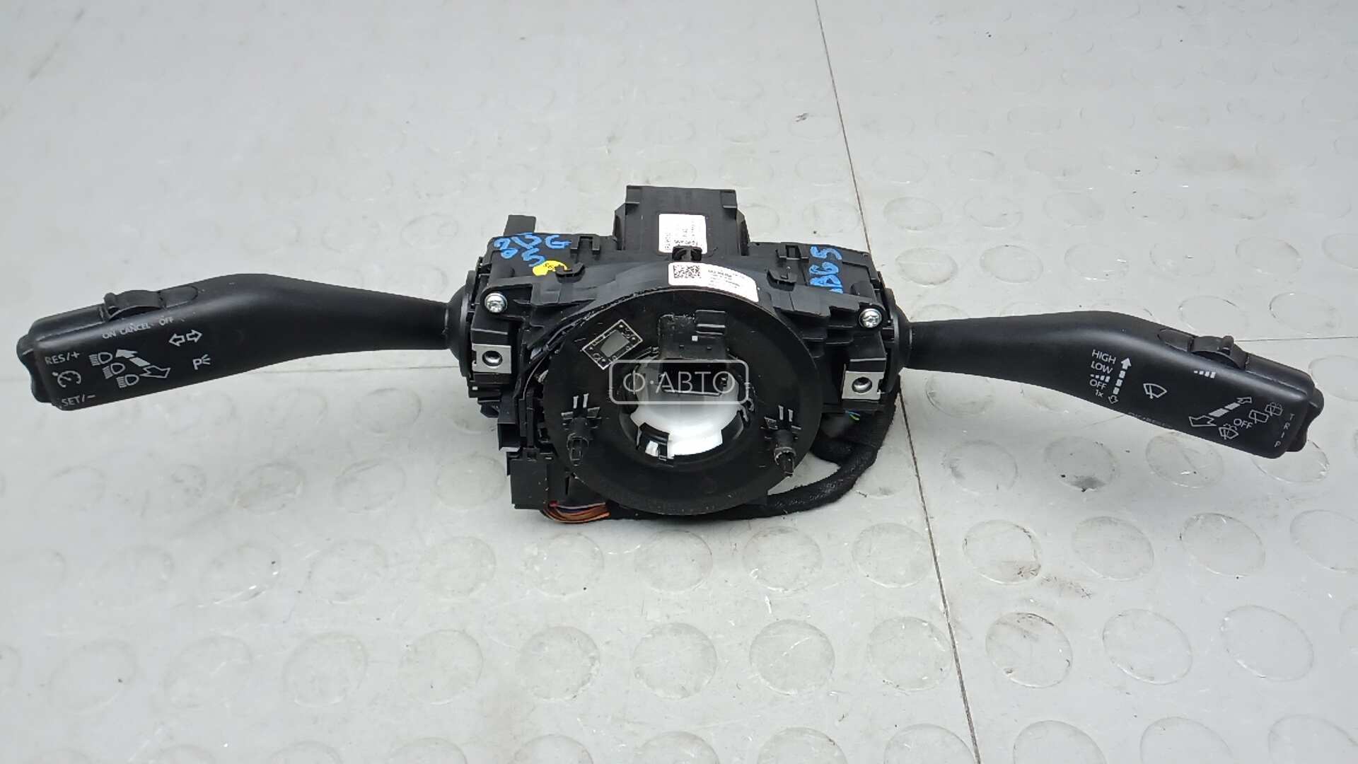 Переключатель поворотов и дворников (стрекоза)