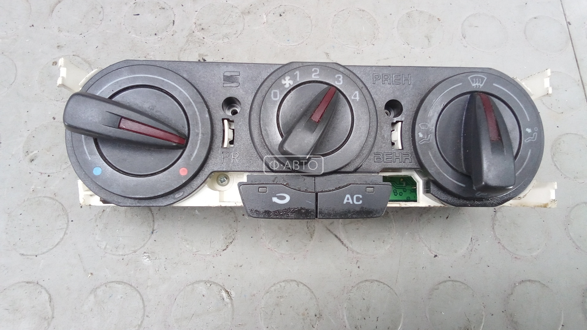 Блок управления печки и климат-контроля