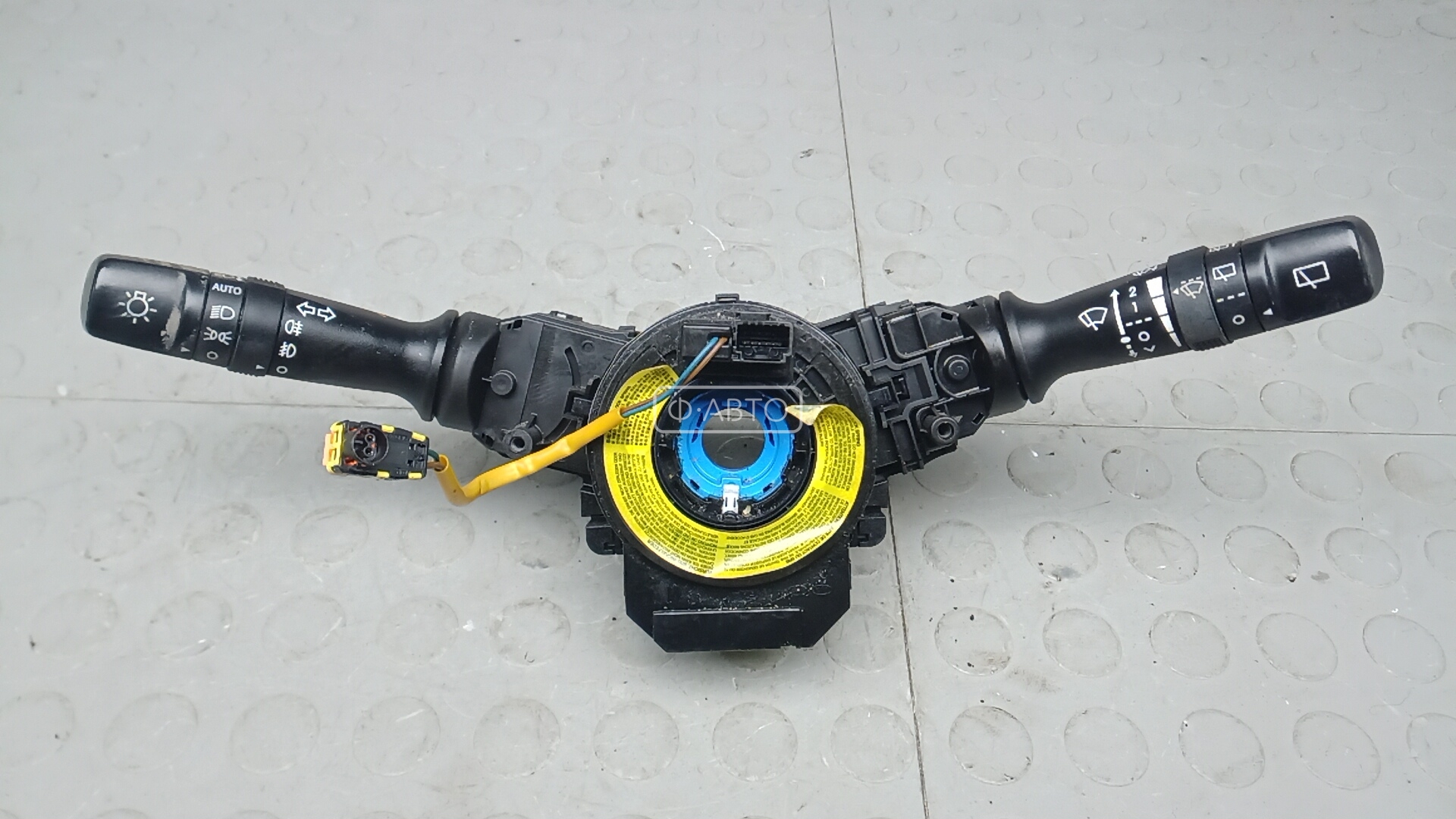 Переключатель поворотов и дворников (стрекоза)