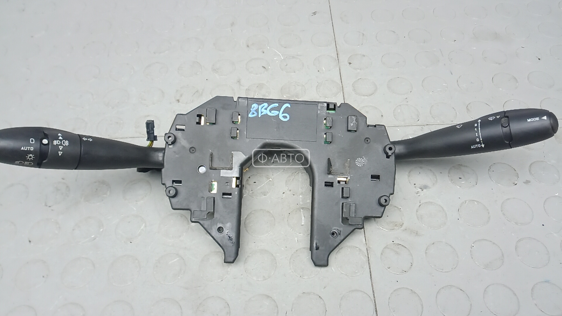 Переключатель поворотов и дворников (стрекоза)