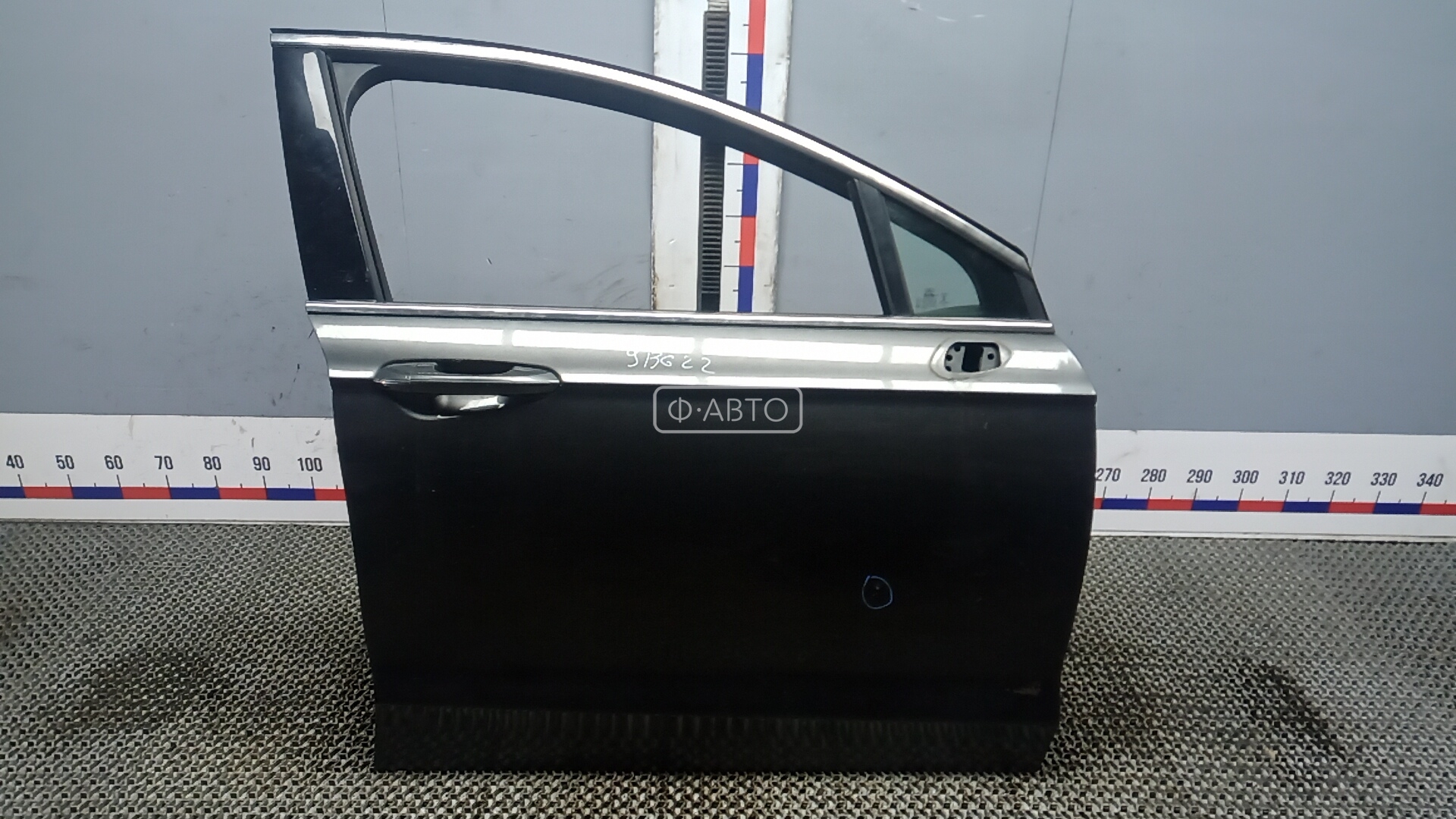 Дверь передняя правая