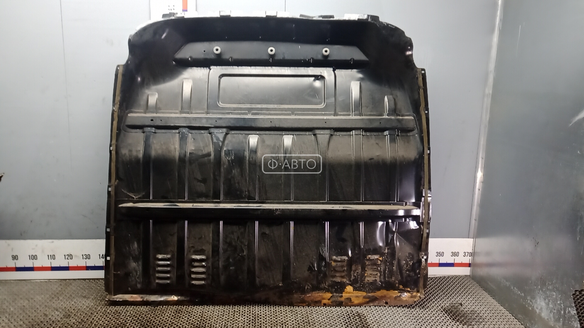 Перегородка грузового (пассажирского) отсека