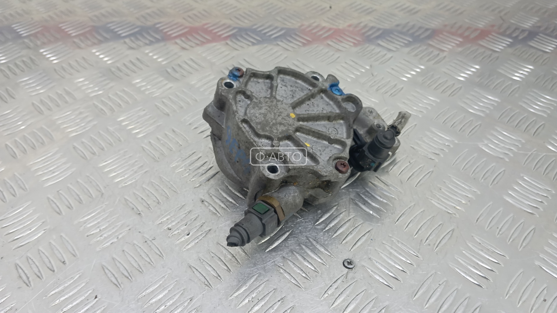 Насос вакуумный