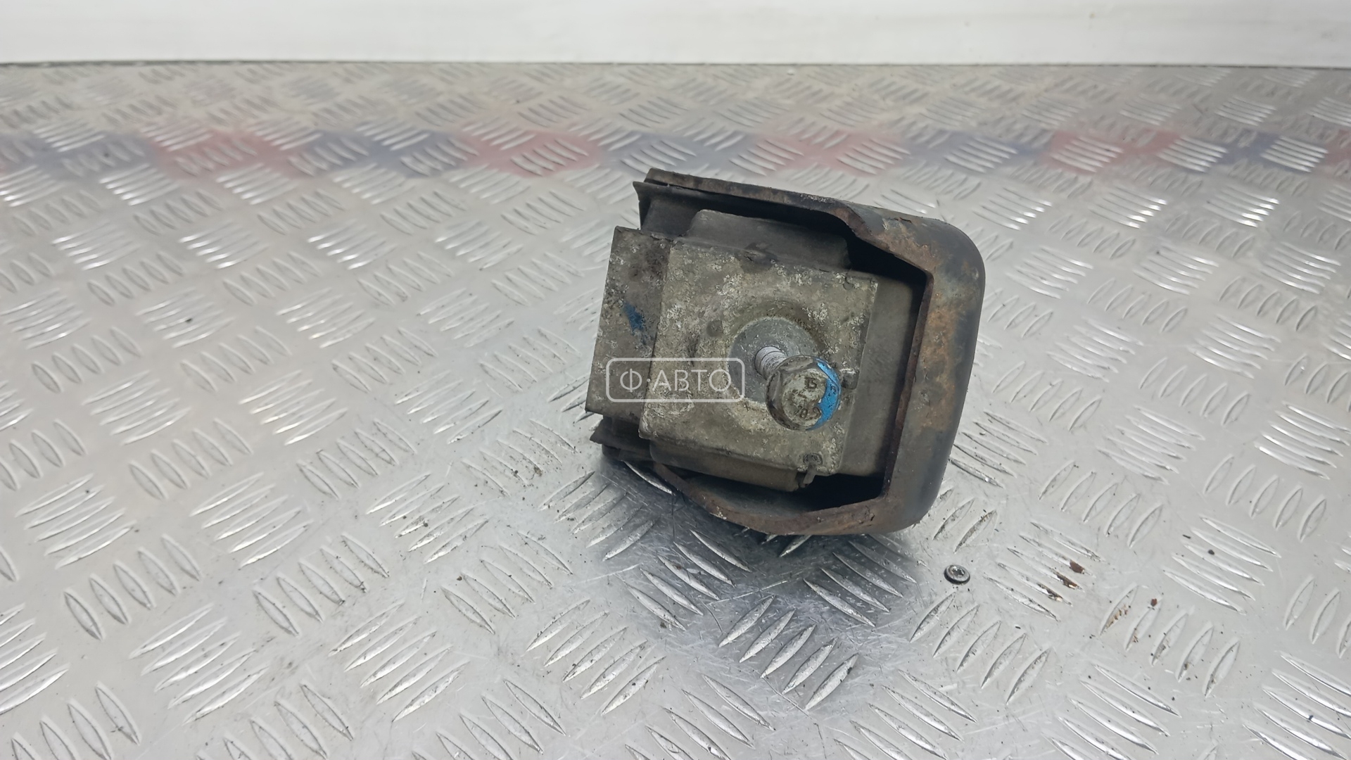 Подушка двигателя дизельная